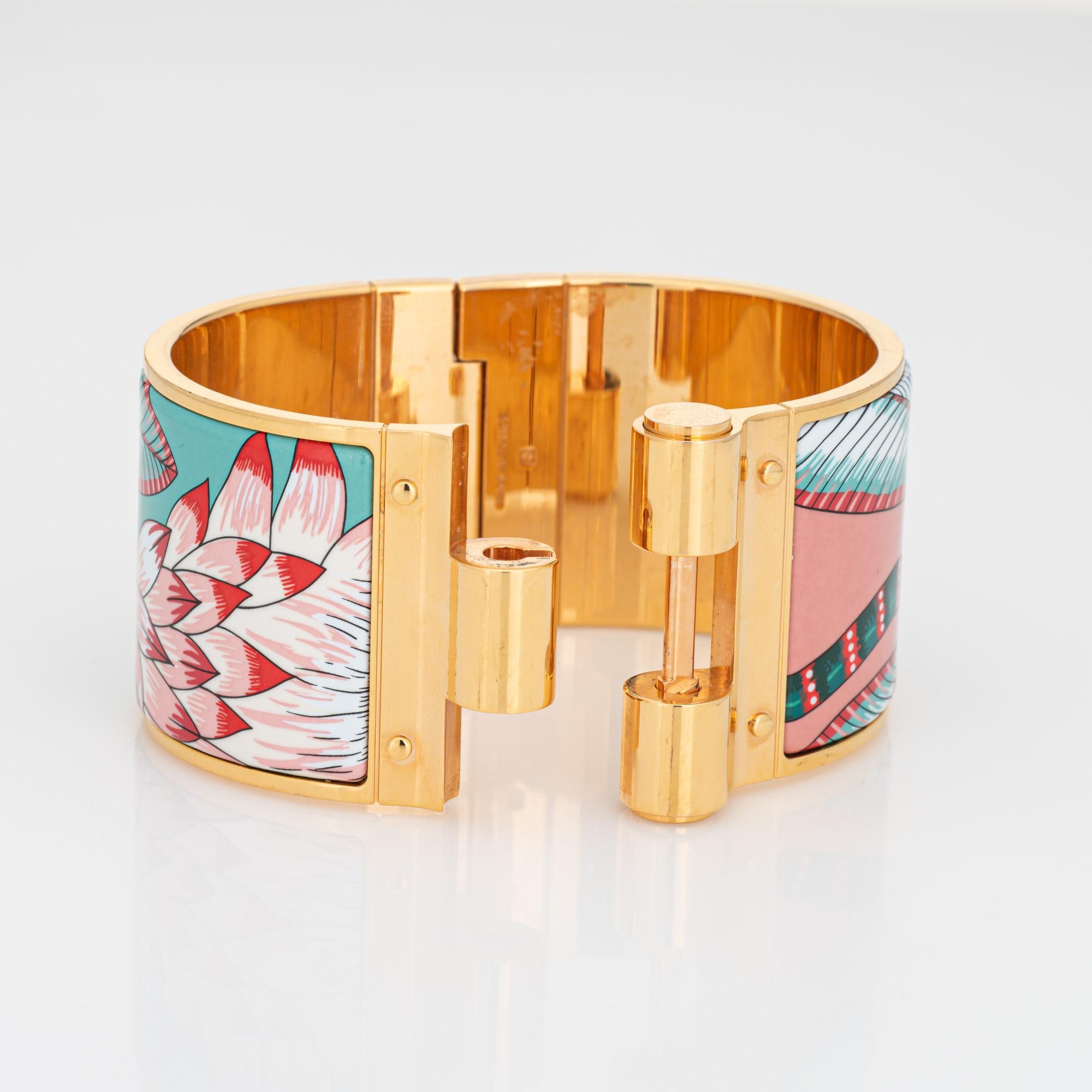Women's or Men's Hermès Charnière Bracelet Extra Wide Enamel Savana Dance Sz S Yellow Tone Hinged
