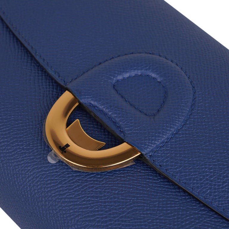 Hermes Cherche Midi 22 Blue Agate Gold Hardware Epsom Leather Clutch Bag En  vente sur 1stDibs