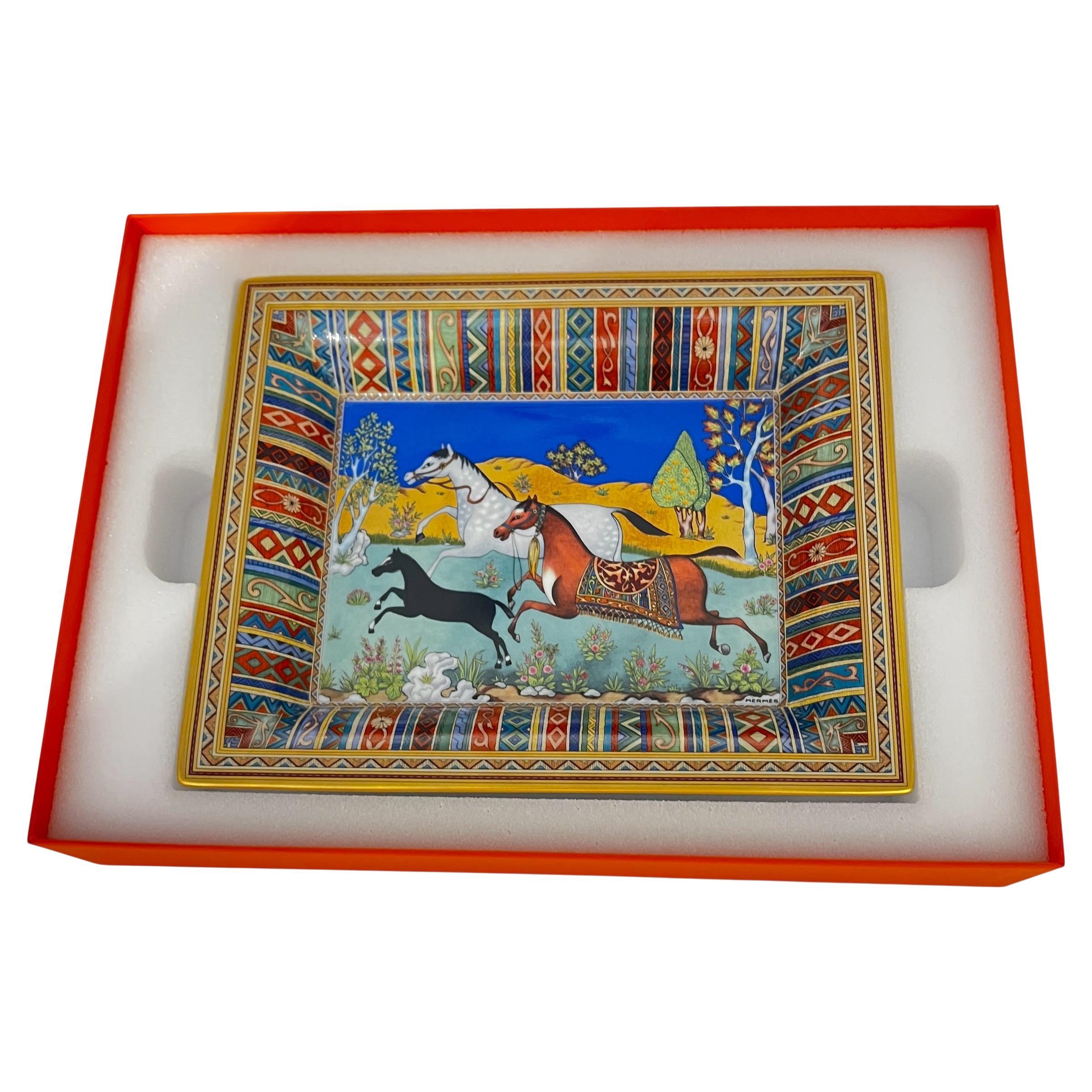 Vassoio portaoggetti in porcellana di Hermès Cheval d'Orient di Nathalie Rolland Huckel in vendita