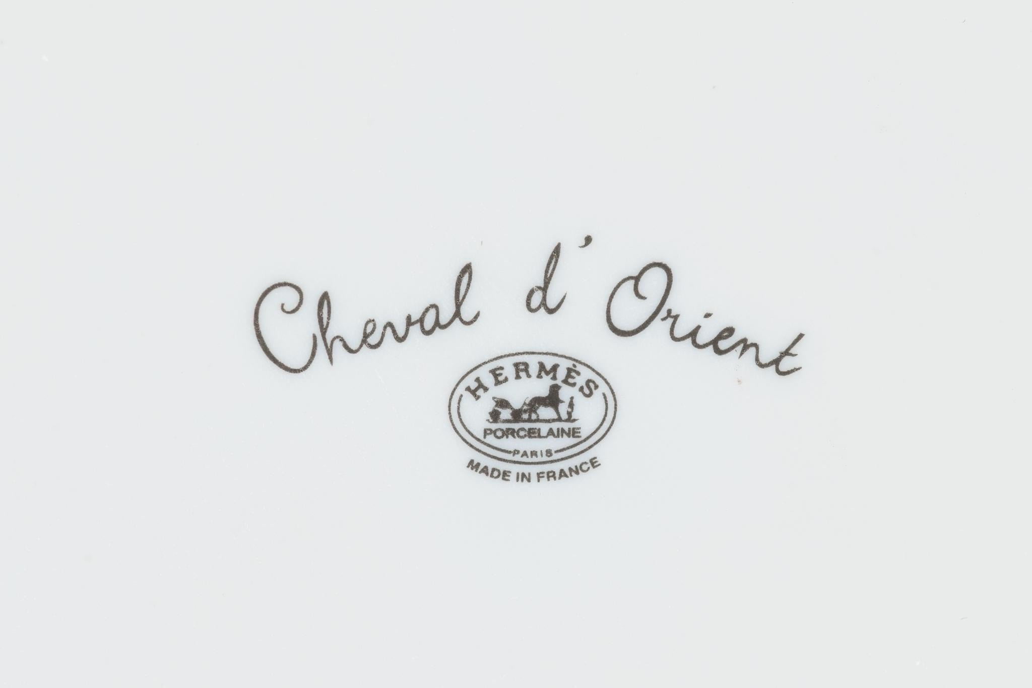 Hermès Cheval d'Orient Plat carré 1