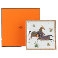 Hermès Cheval d'Orient Plat carré