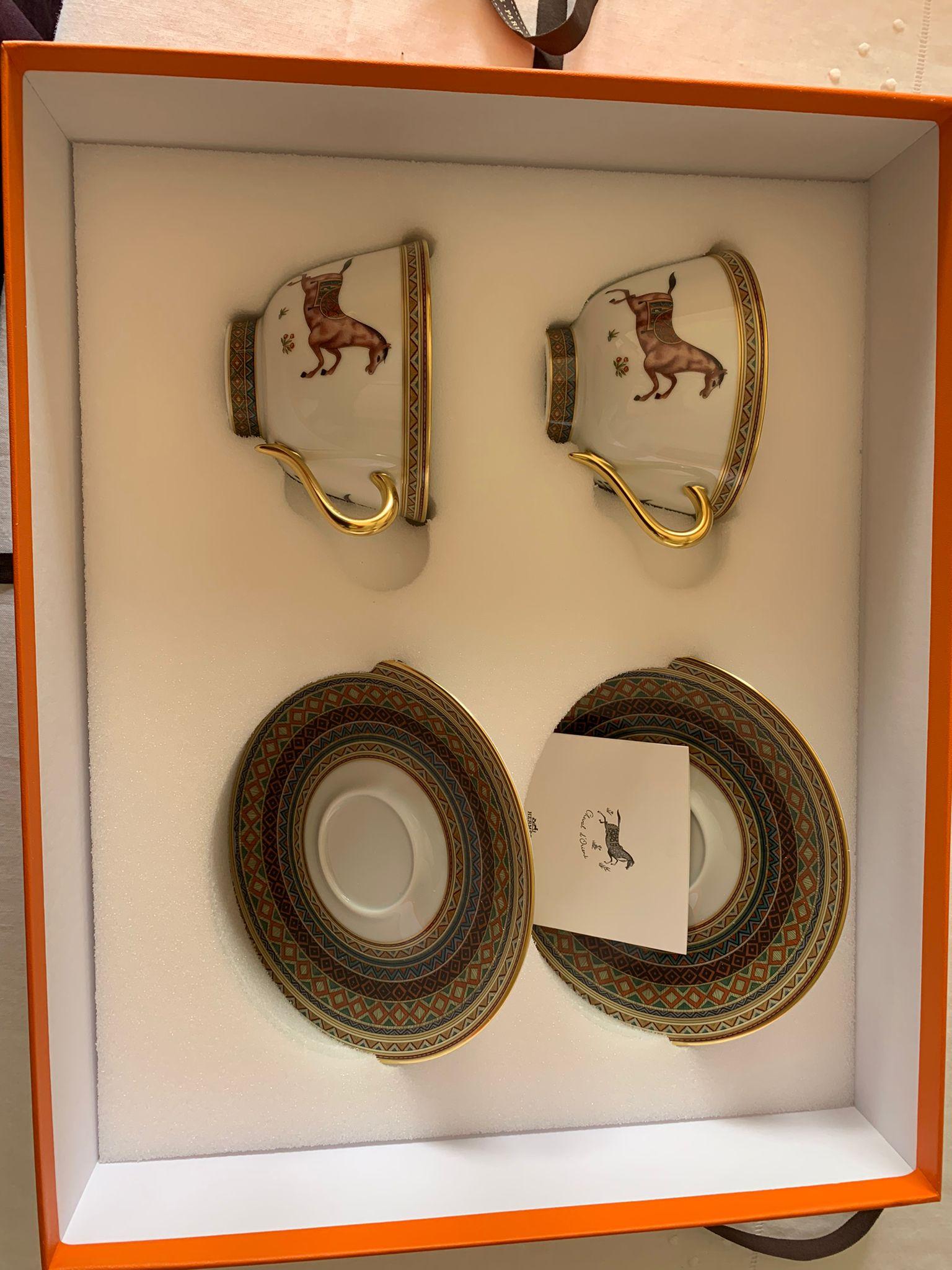 Hermes Cheval d'Orient tea cup and saucer n°3 Set of two In New Condition In Nicosia, CY