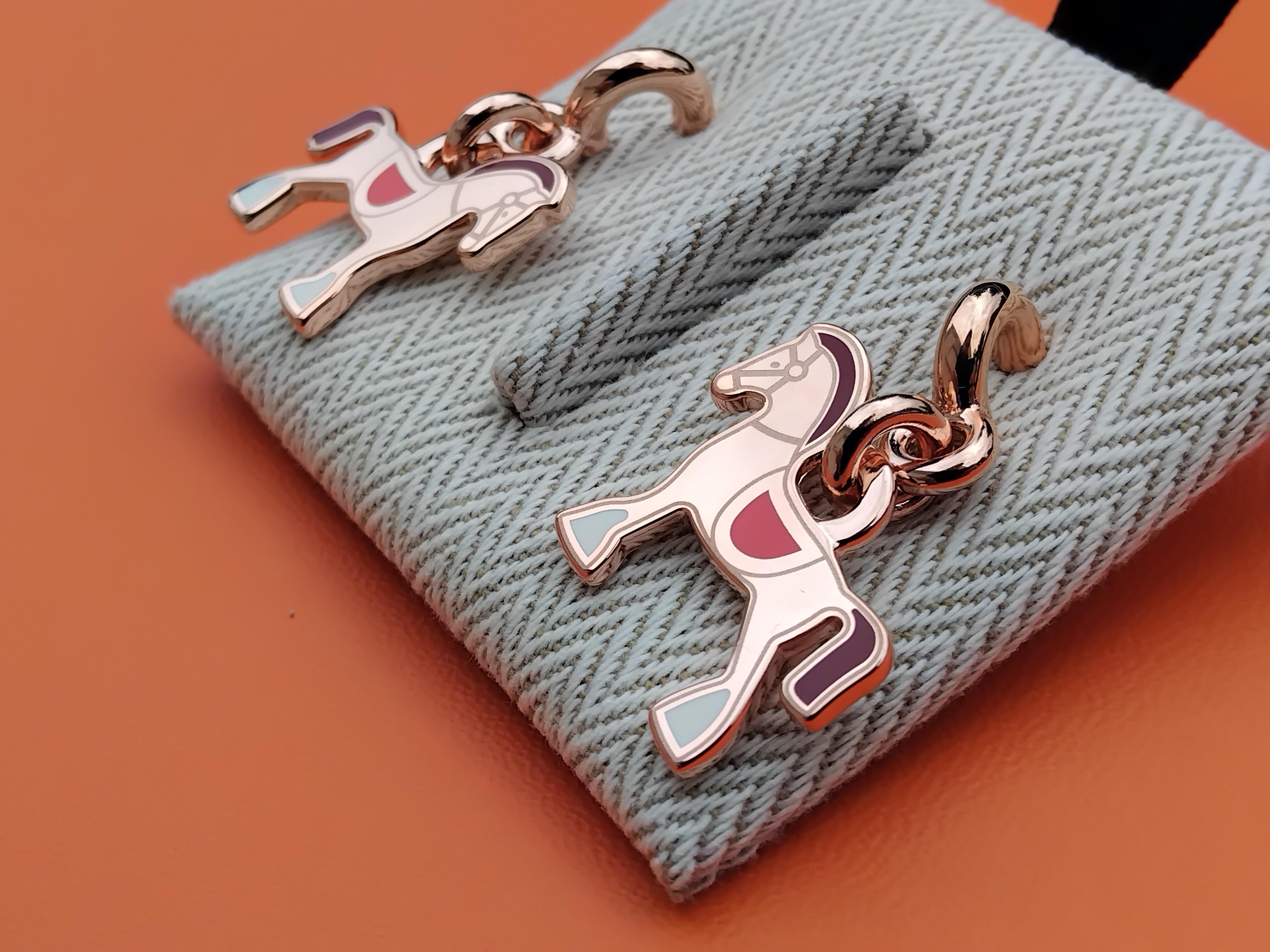 Hermès Cheval Horse Shaped Earrings Rose Gold Faubourg Texas For Sale 3
