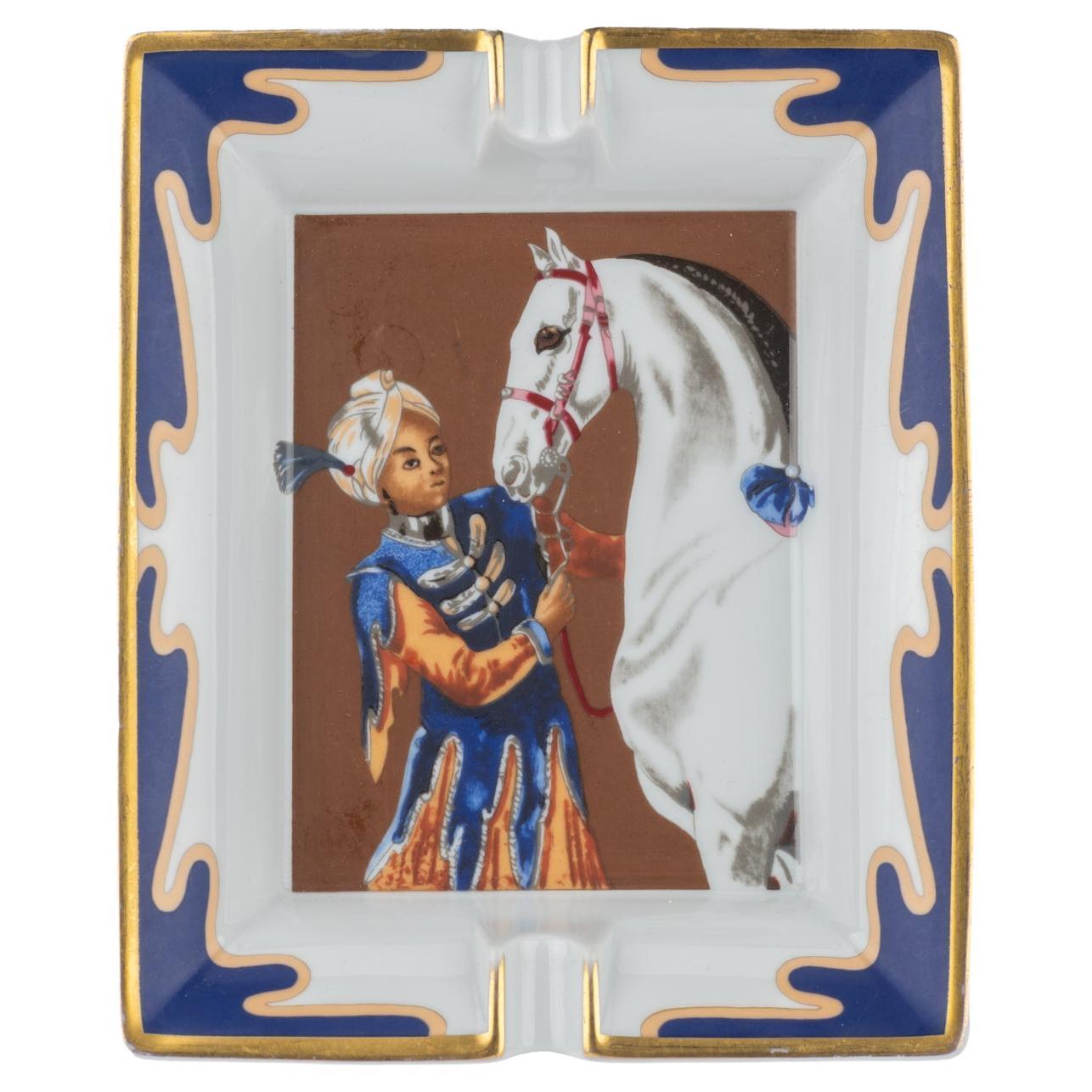 Posacenere in porcellana Hermès Cheval Turc in vendita