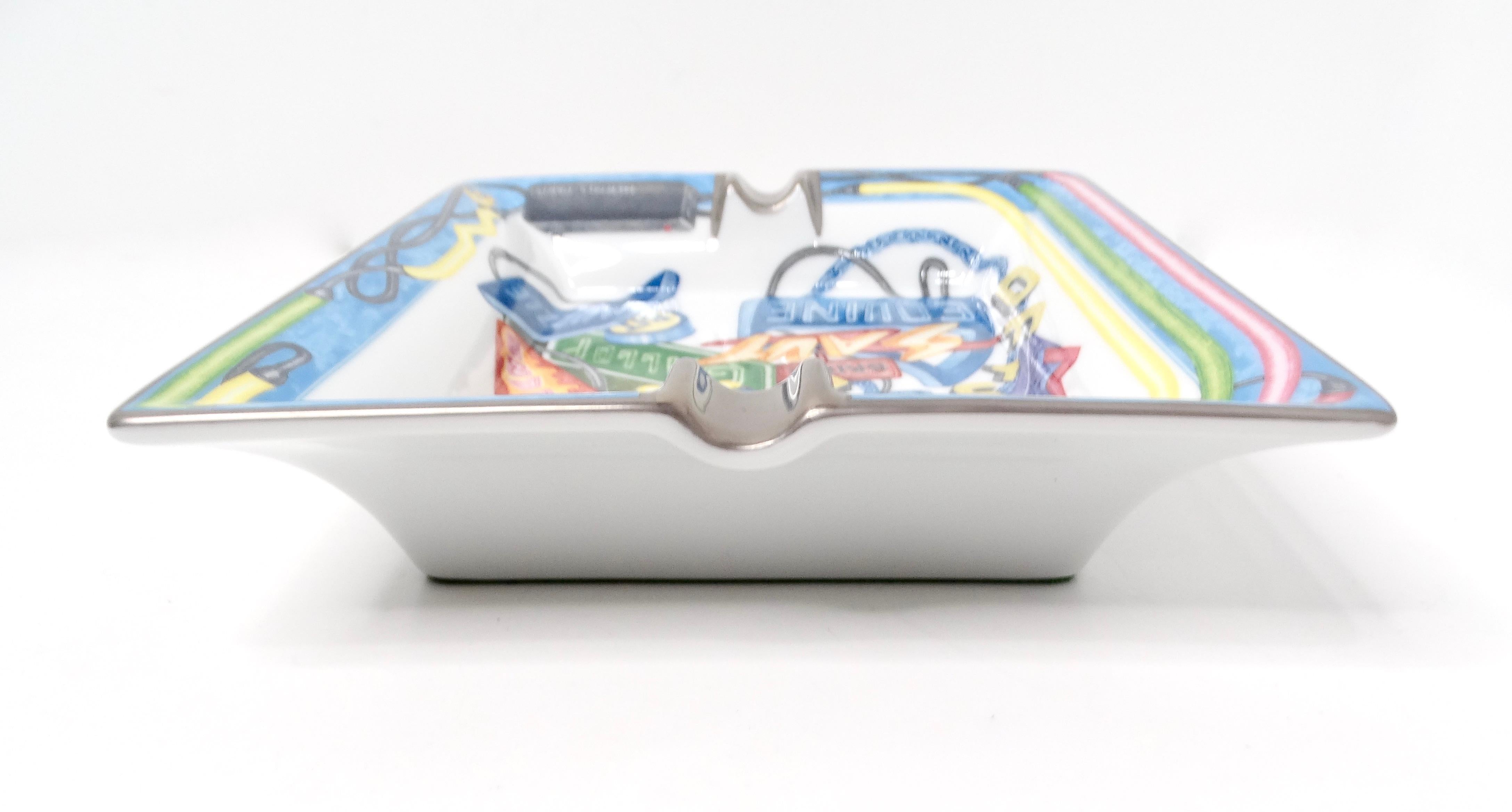 Hermes Chevaloscope Neon Porcelain Ashtray en vente 1