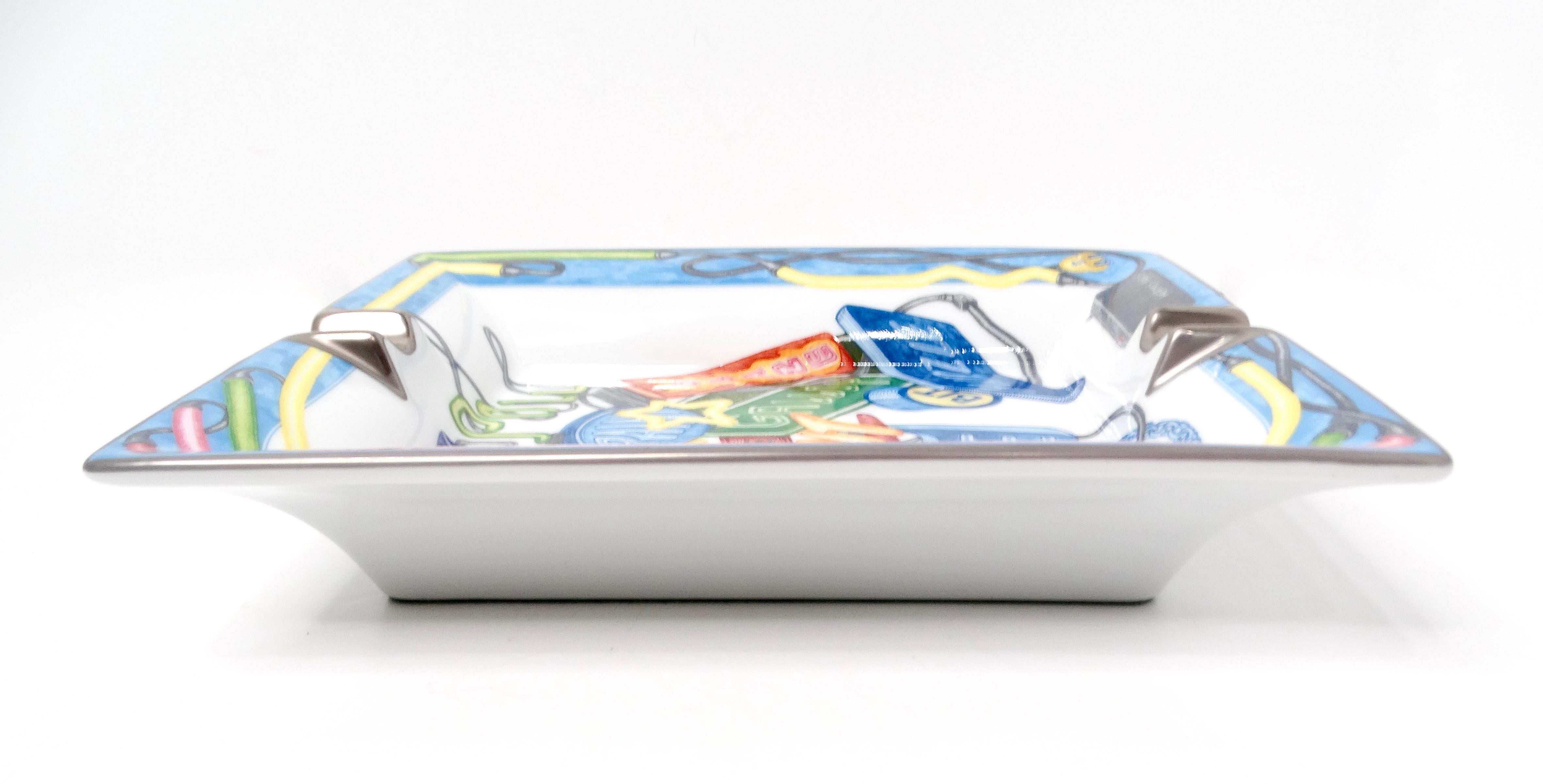 Hermes Chevaloscope Neon Porcelain Ashtray en vente 2