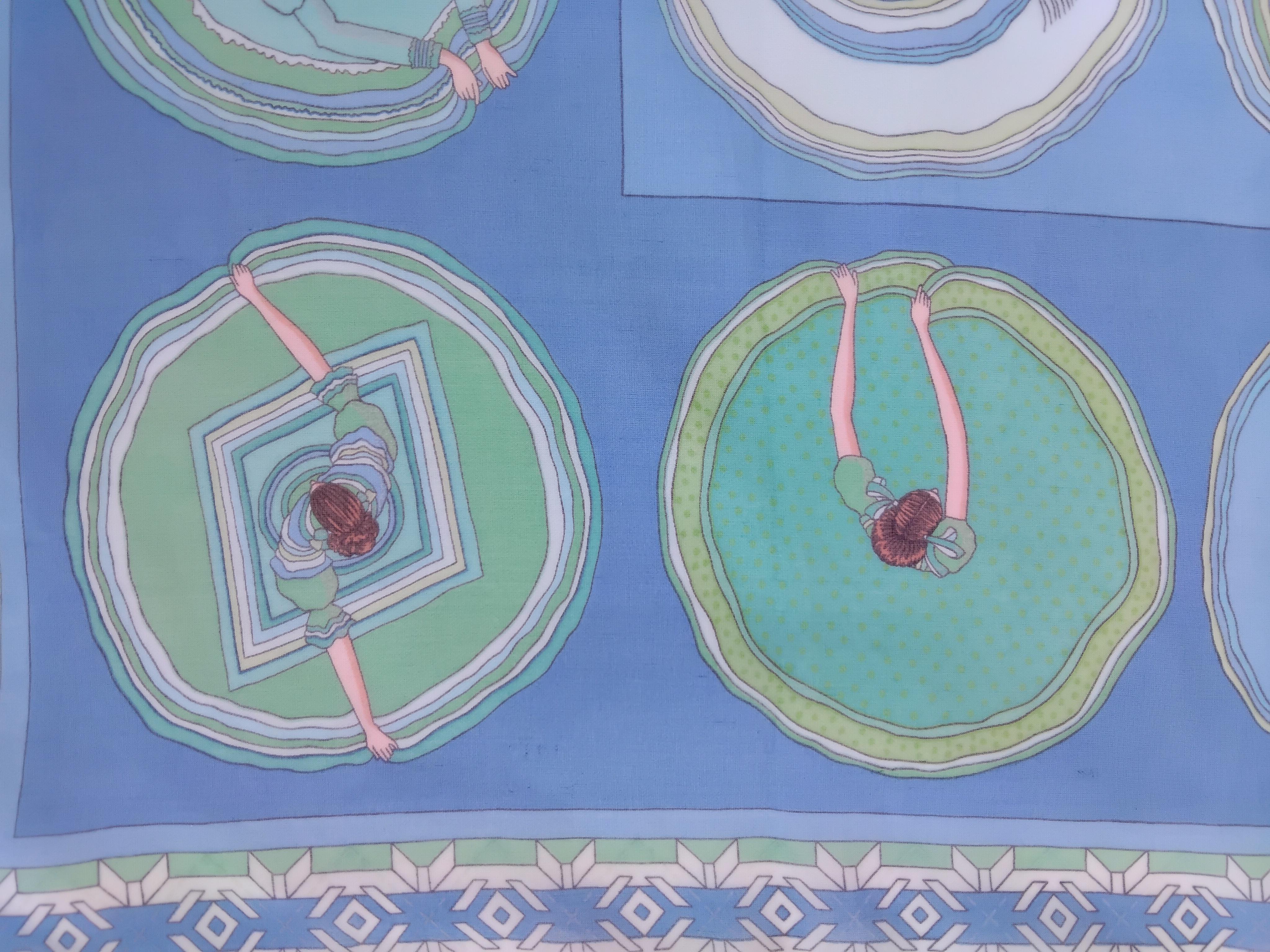 Hermès Chiffon Mousseline Silk Scarf Belles du Mexique Jamin 35 inches For Sale 3