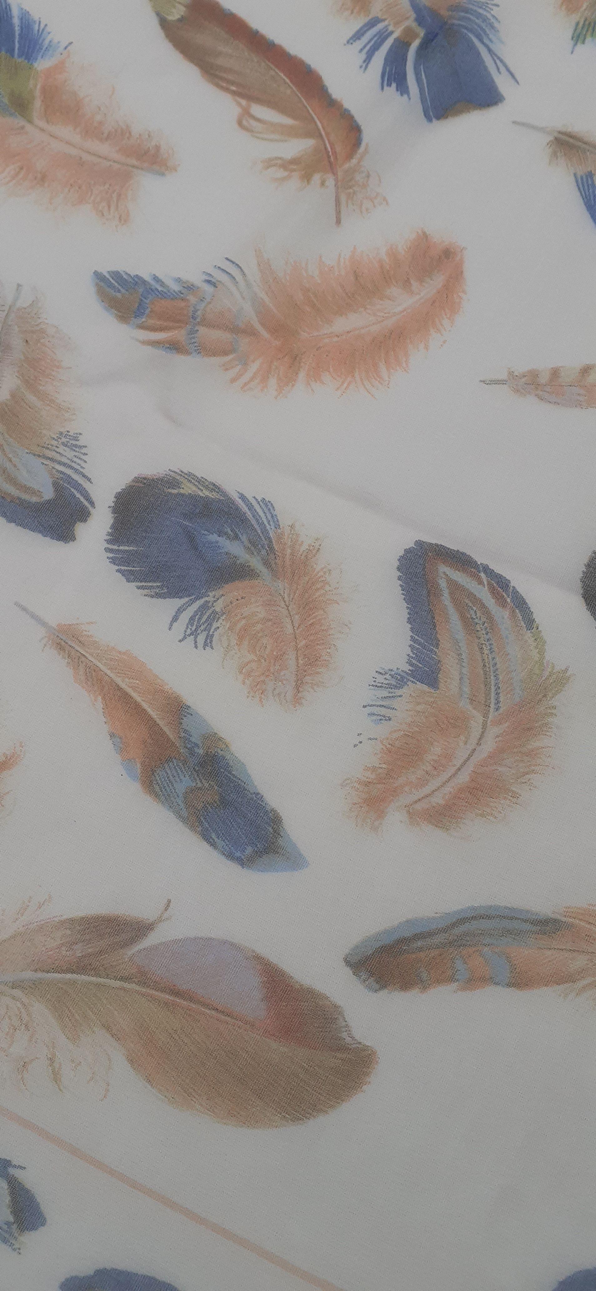 Hermès Chiffon Mousseline Silk Scarf Plumes Par Henri de Linares Pink 90 cm 3
