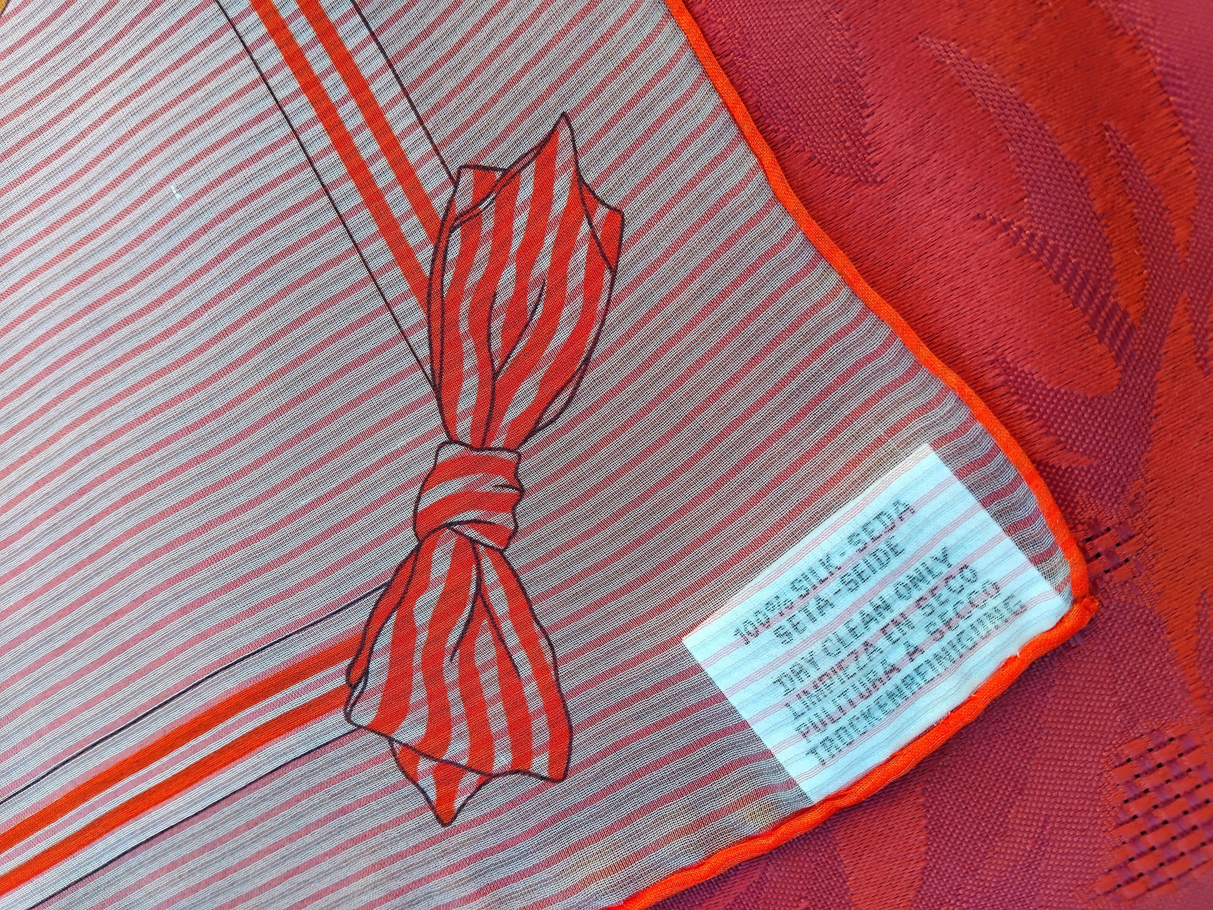 Hermès Chiffon Silk Scarf Mousseline Les Bécanes Grenadine Grygkar 70 cm For Sale 9