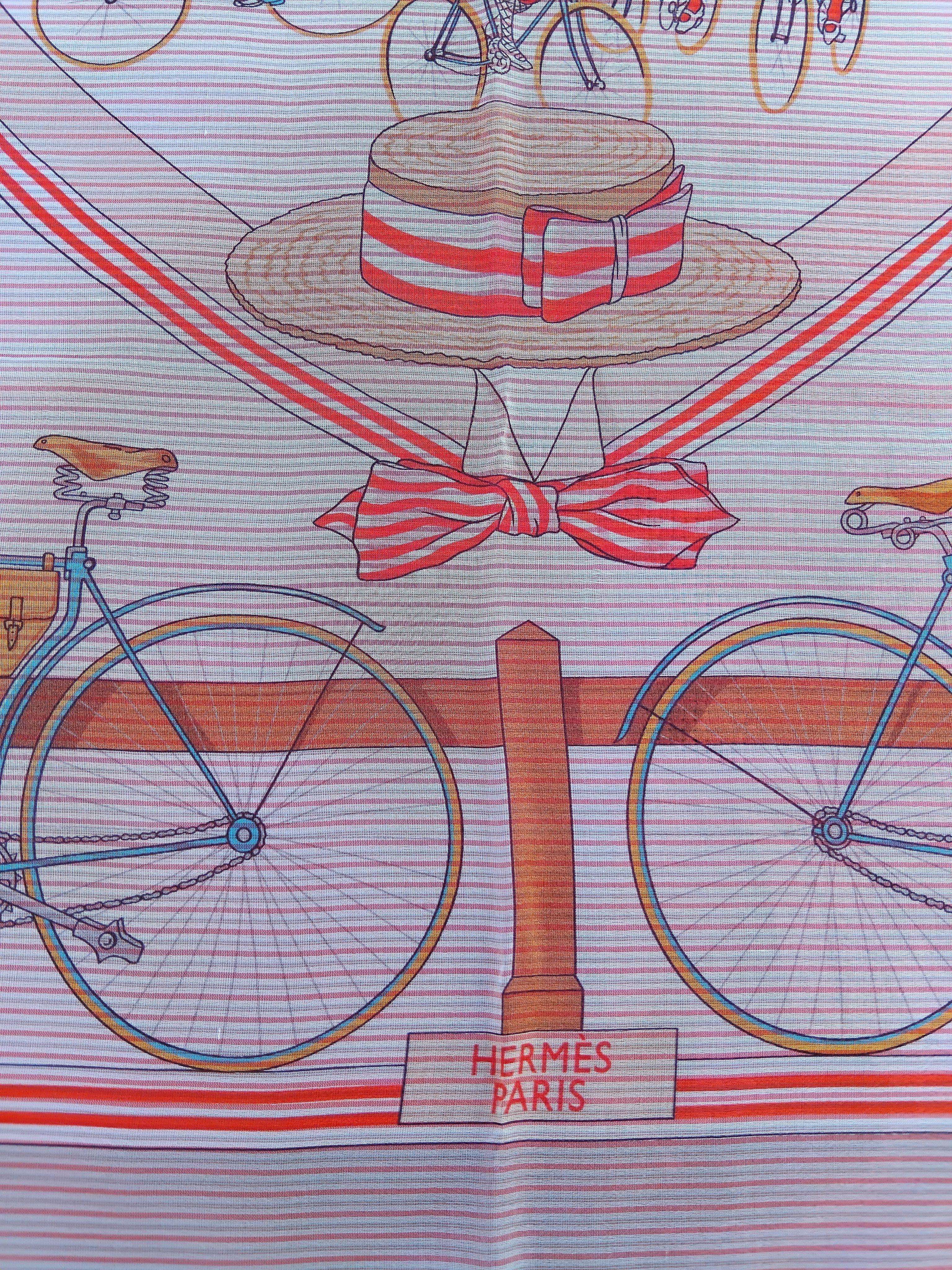 Hermès Chiffon Silk Scarf Mousseline Les Bécanes Grenadine Grygkar 70 cm For Sale 1