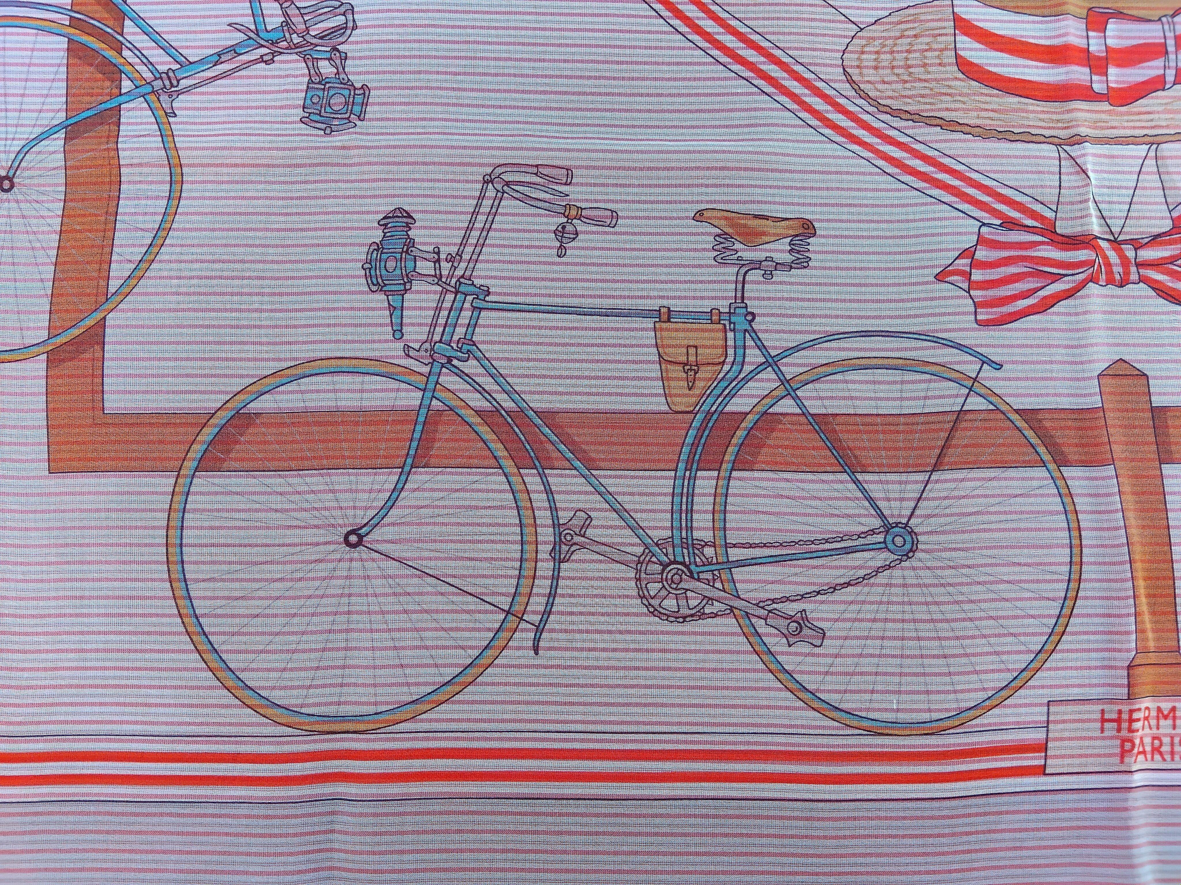 Hermès Chiffon Silk Scarf Mousseline Les Bécanes Grenadine Grygkar 70 cm For Sale 3