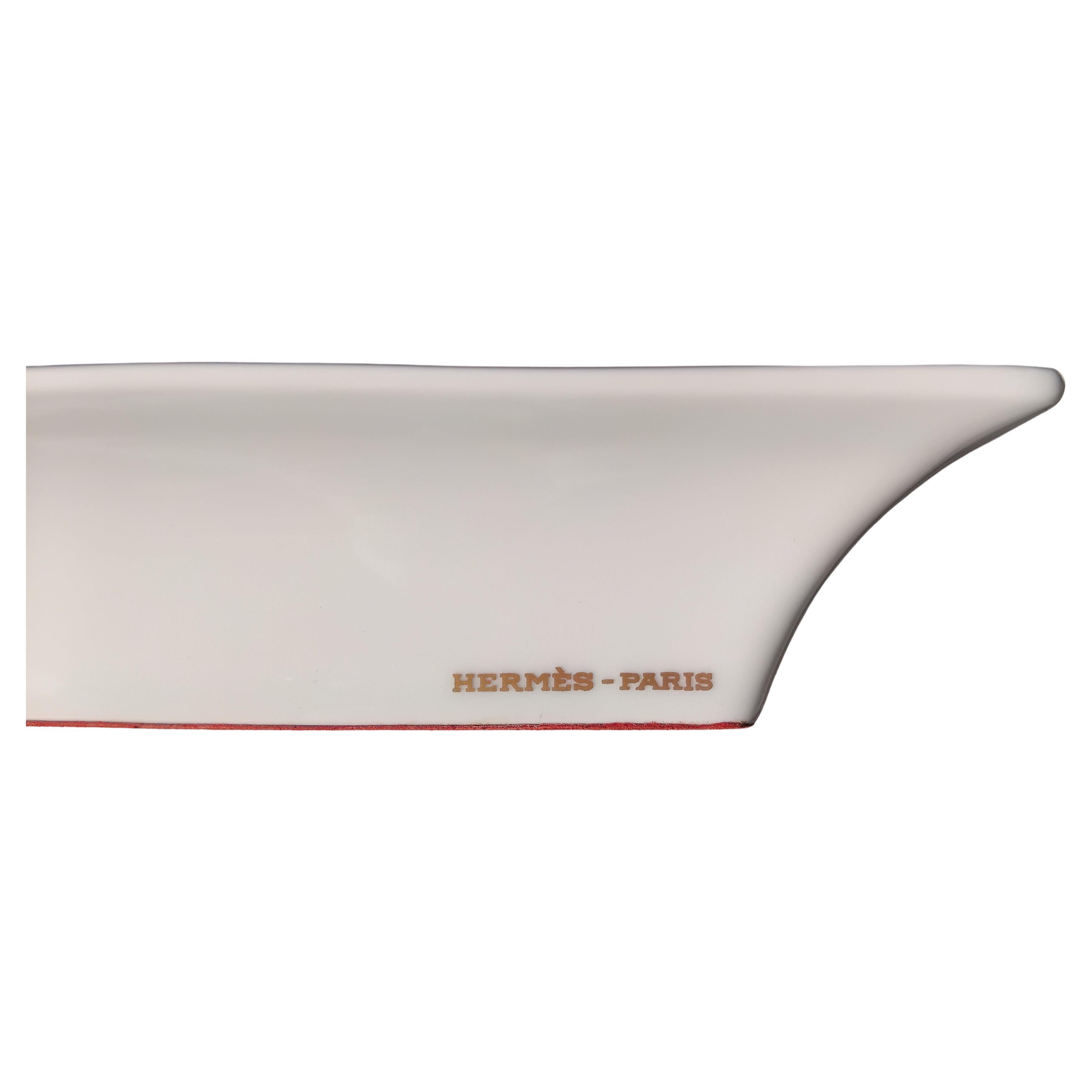 Hermès Chinese Emperor Ashtray Change Tray Porcelain Gold 7