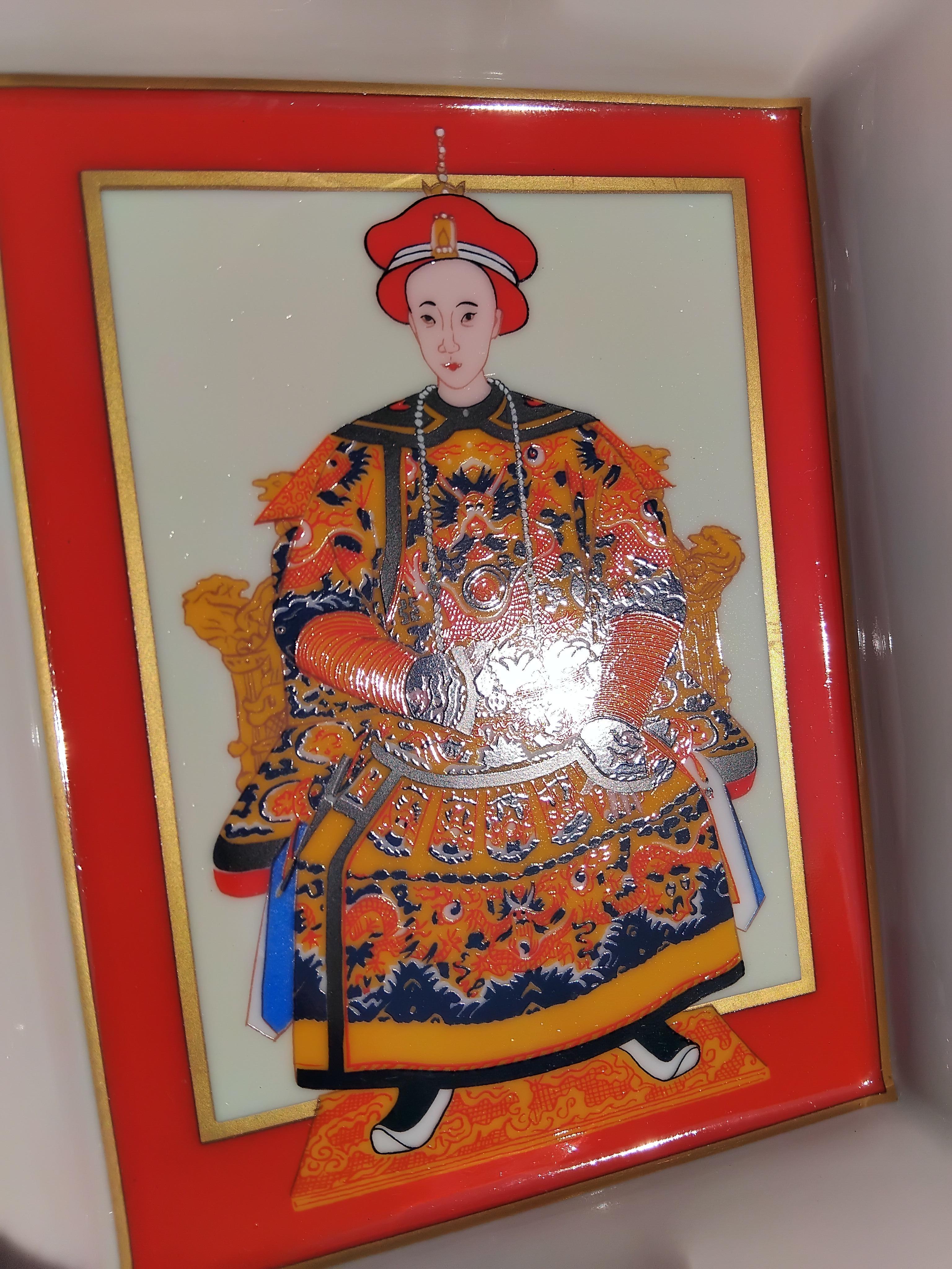 Hermès Chinese Emperor Ashtray Change Tray Porcelain Gold 1
