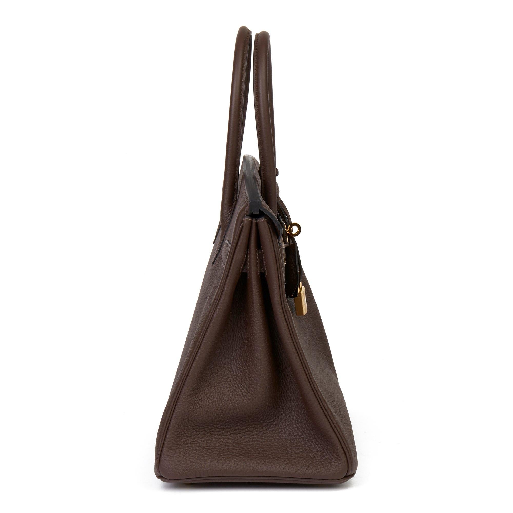 HERMÈS
Chocolate Brown Togo Leather Birkin 30cm

Xupes Reference: CB189
Serial Number: C
Age (Circa): 2018
Accompanied By: Hermès Dust Bag, Box, Lock, Keys, Clochette, Care Booklet, Rain Cover, Protective Felt
Authenticity Details: Date Stamp (Made