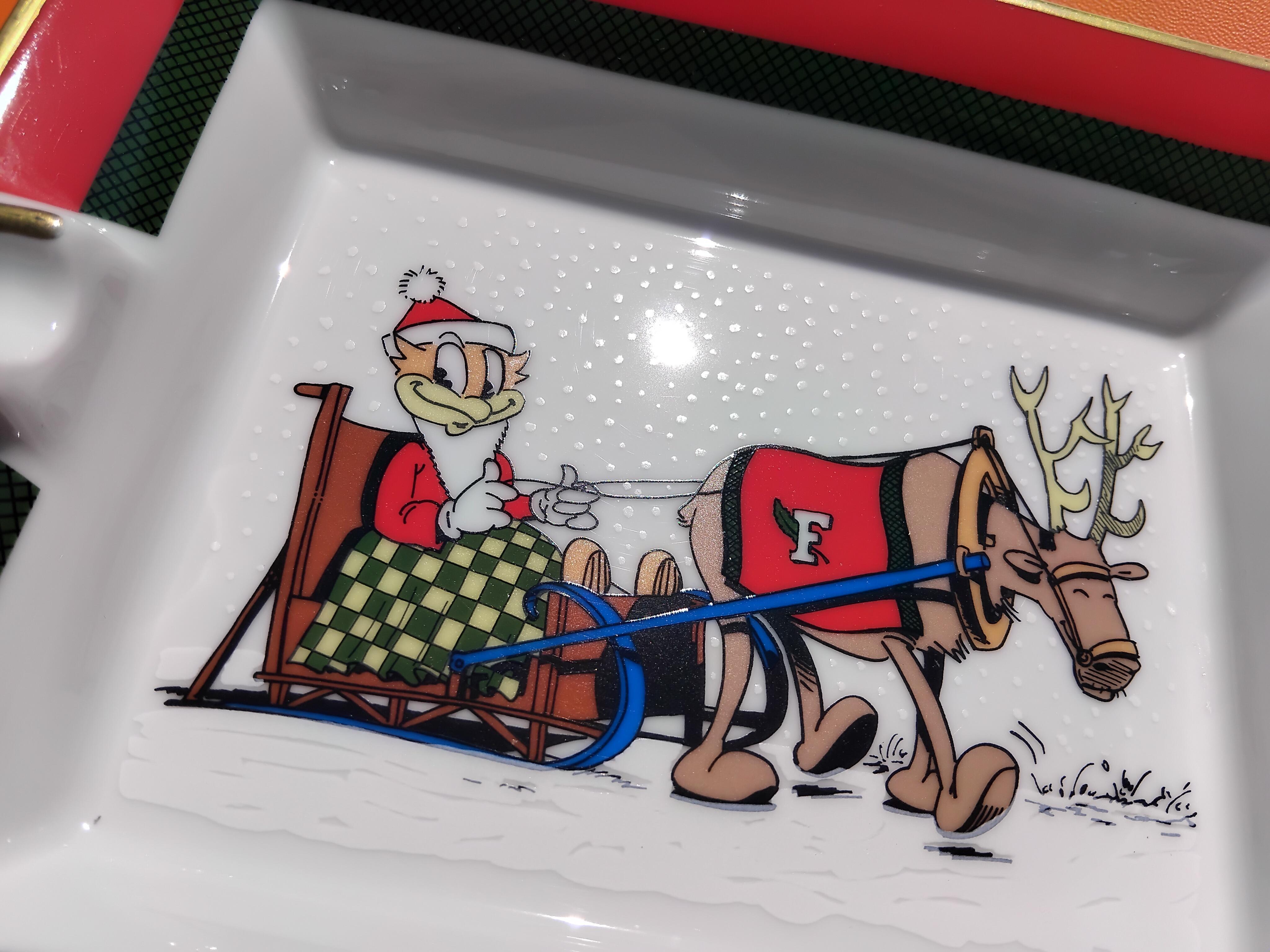 Hermès Christmas Cigar Ashtray Change Tray Dish Porcelain Gold For Sale 7