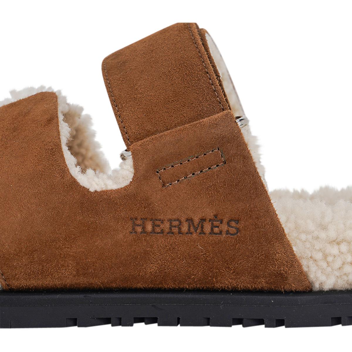 Hermes Chypre Brun Fume Woolskin / Shearling Men's Sandal 43 For Sale 2