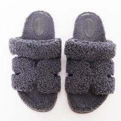 HERMES Chypre grau shearling H verstellbarer Riemen techno Sandale EU41