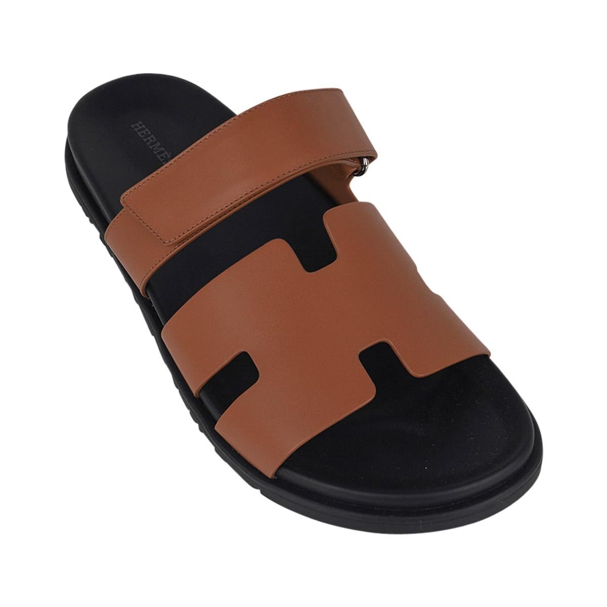 Men's Hermes Chypre Naturel Safari Calfskin Sandal 42.5 For Sale