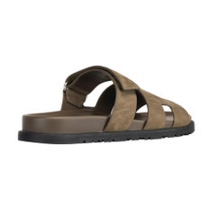 Hermès Chypre Sandale 41 FR Vert Armee Wildleder Palladium Hardware