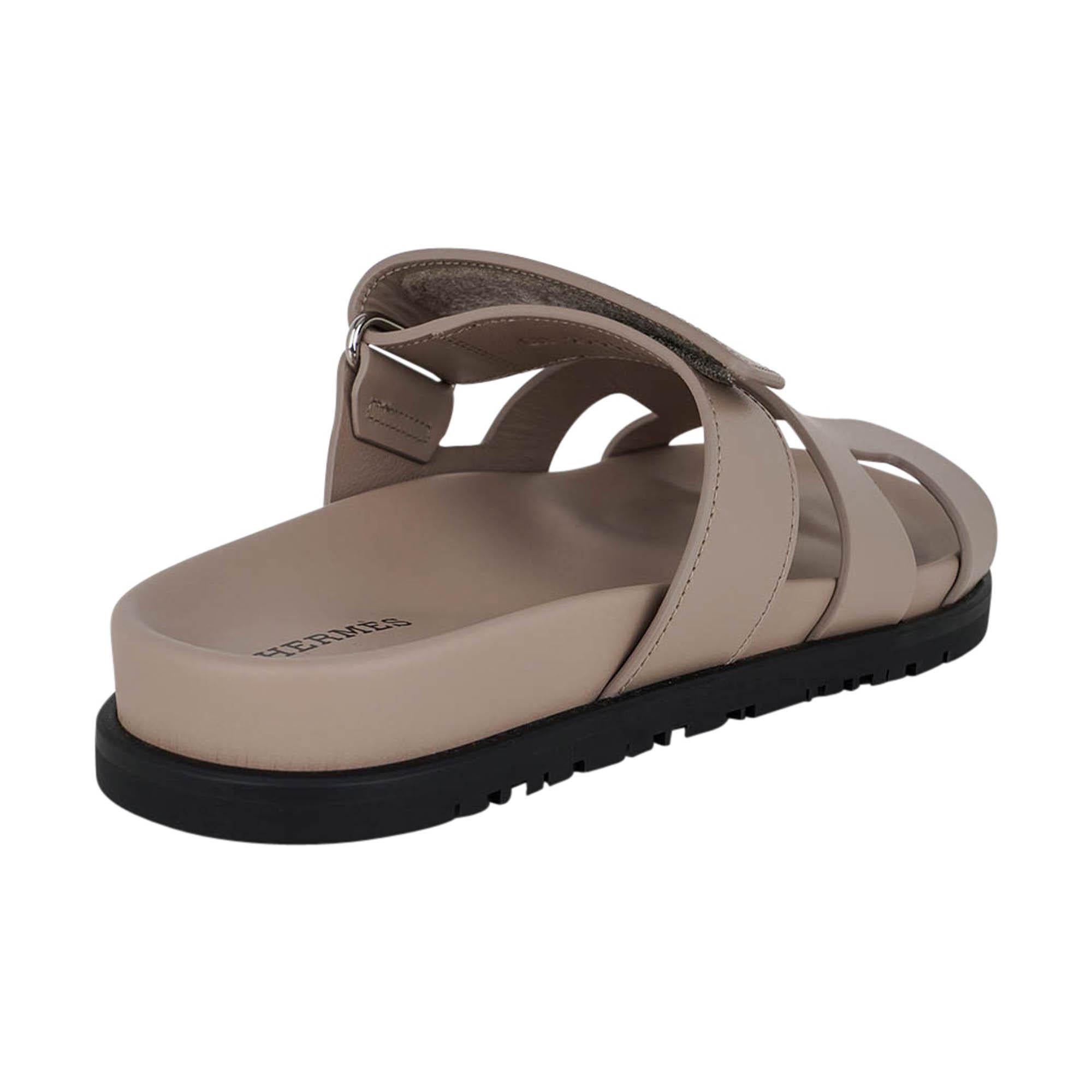 Hermes Chypre Sandal Mastic Calfskin 36  6 For Sale 2