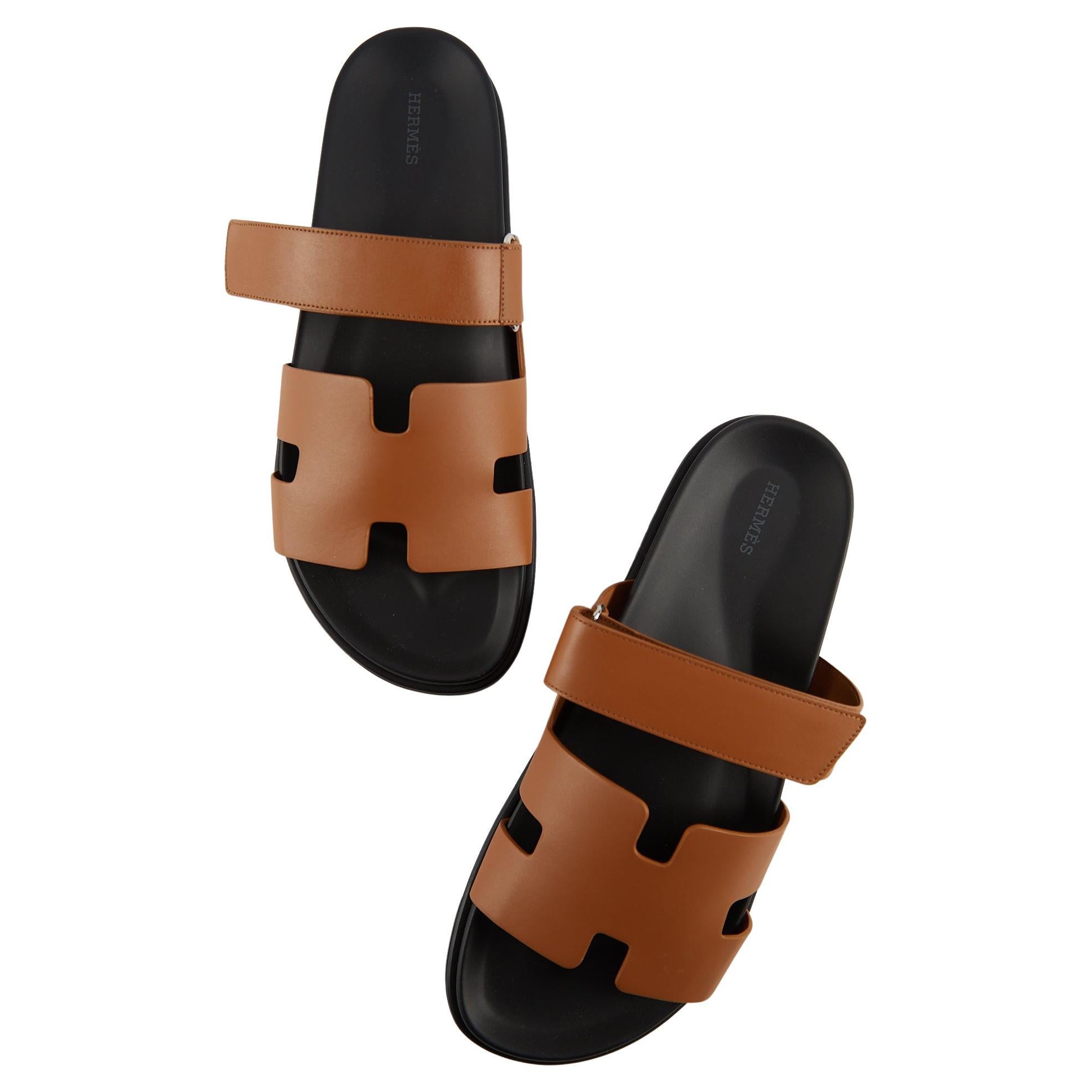 HERMÈS CHYPRE SANDAL Black Woolskin - Men's Size 42 For Sale at 1stDibs