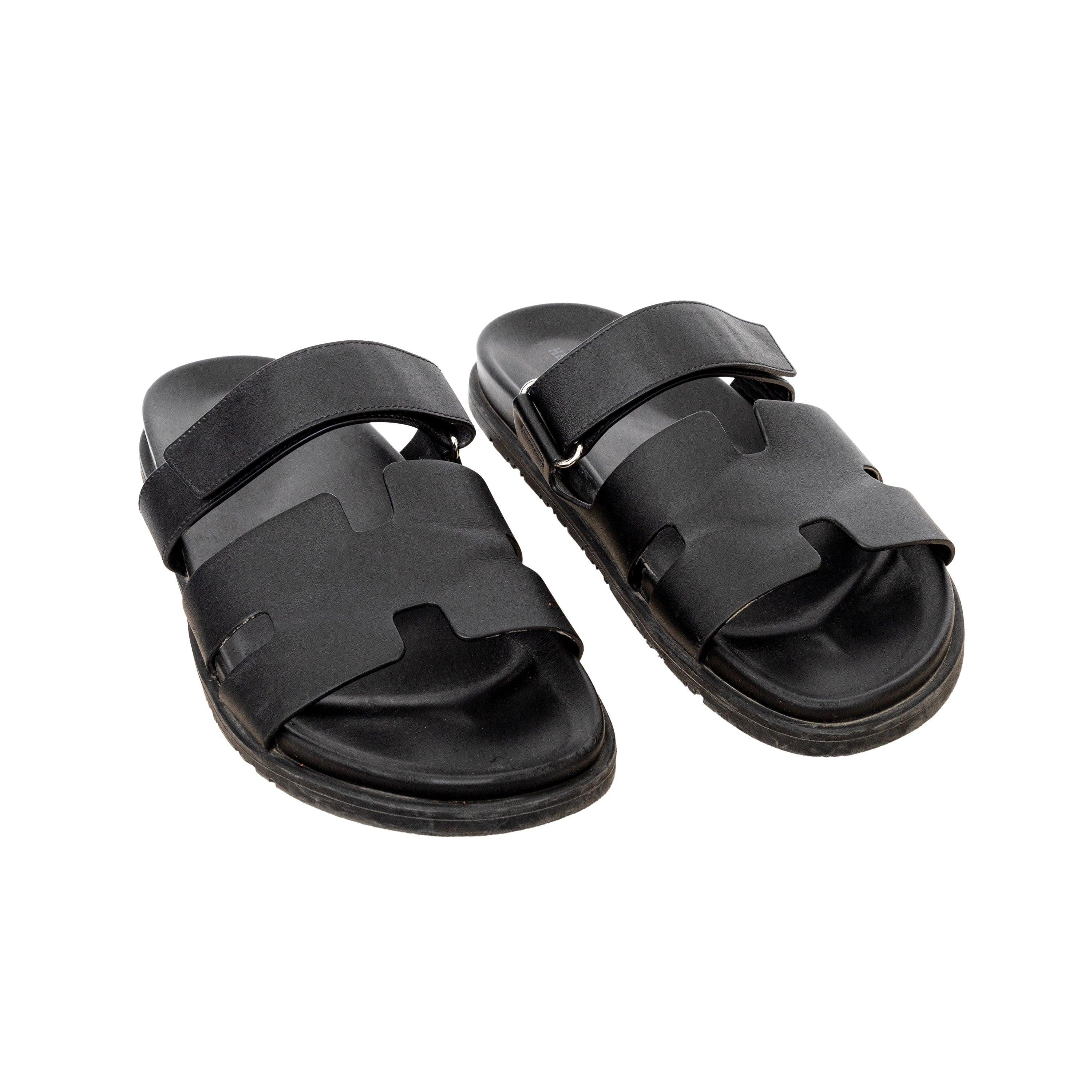 Black Hermès Chypre Sandals - '20s For Sale