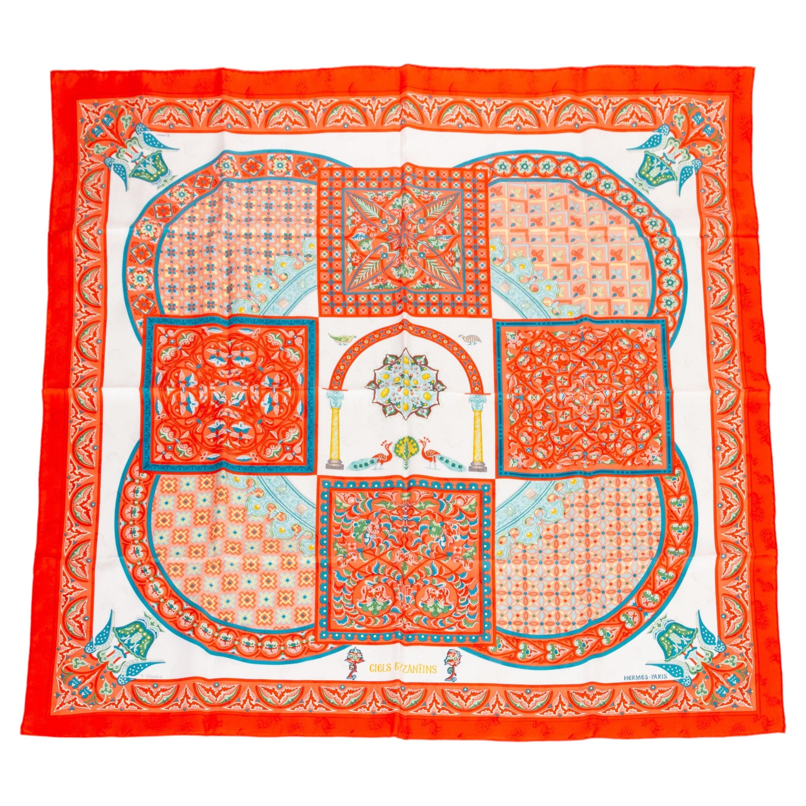 Écharpe en soie corail Ciels Byzantines Hermès en vente