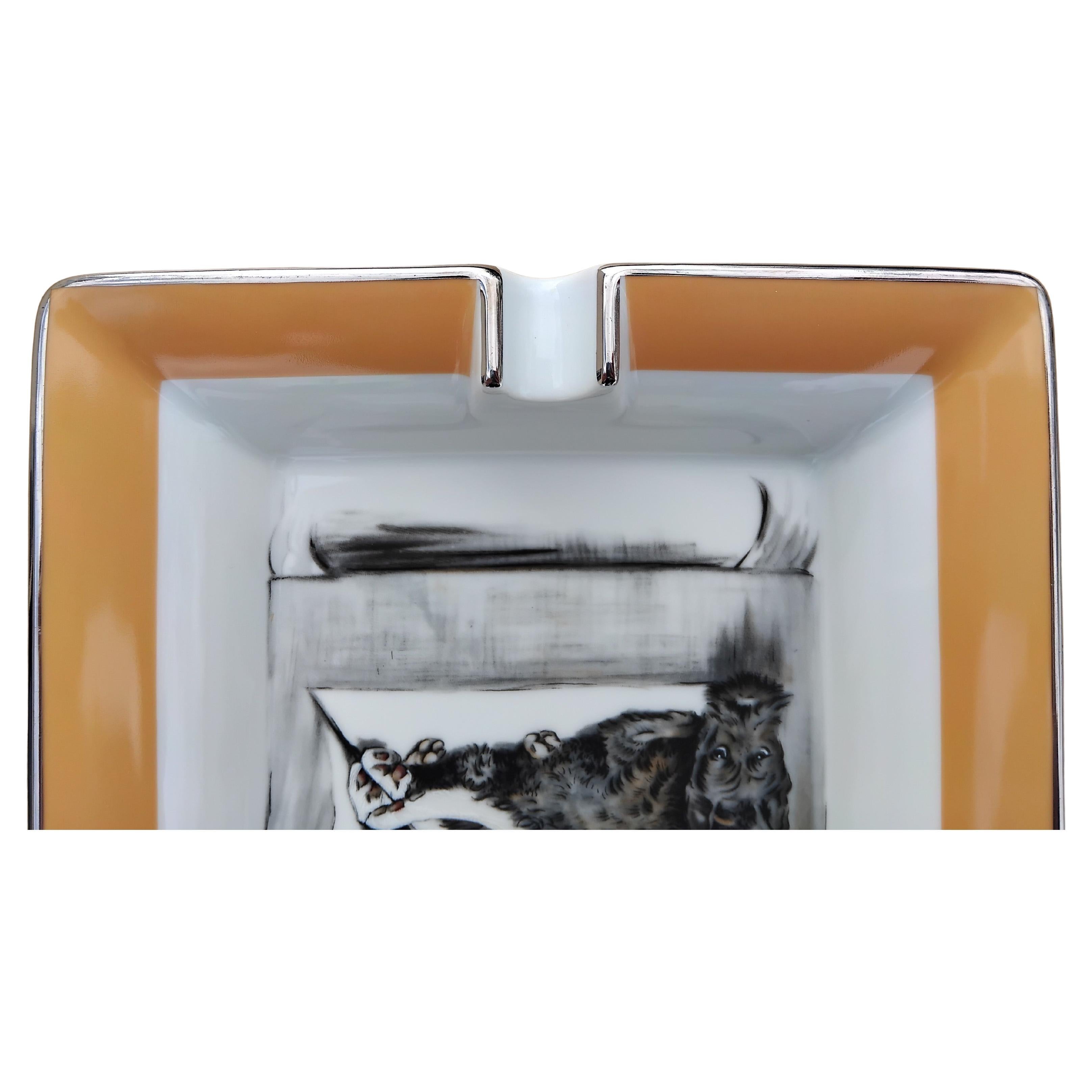 Hermès Zigarren-Aschenbecher Wechseltablett 2 Hunde von Cecil Aldin Porzellan im Angebot 1