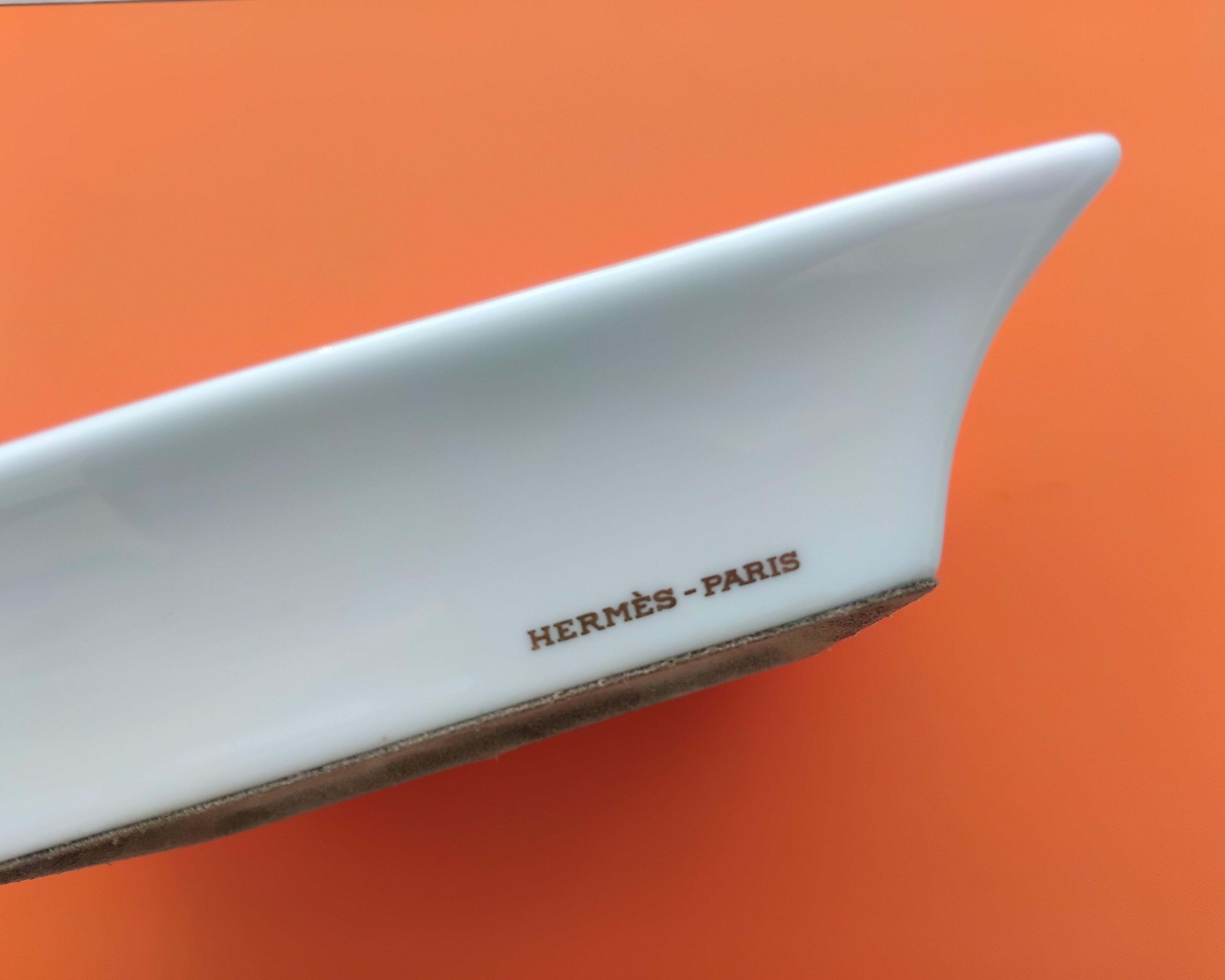 Hermès Portacenere Vassoio Cambio Coffea Caffè Stampa in Porcellana in vendita 8