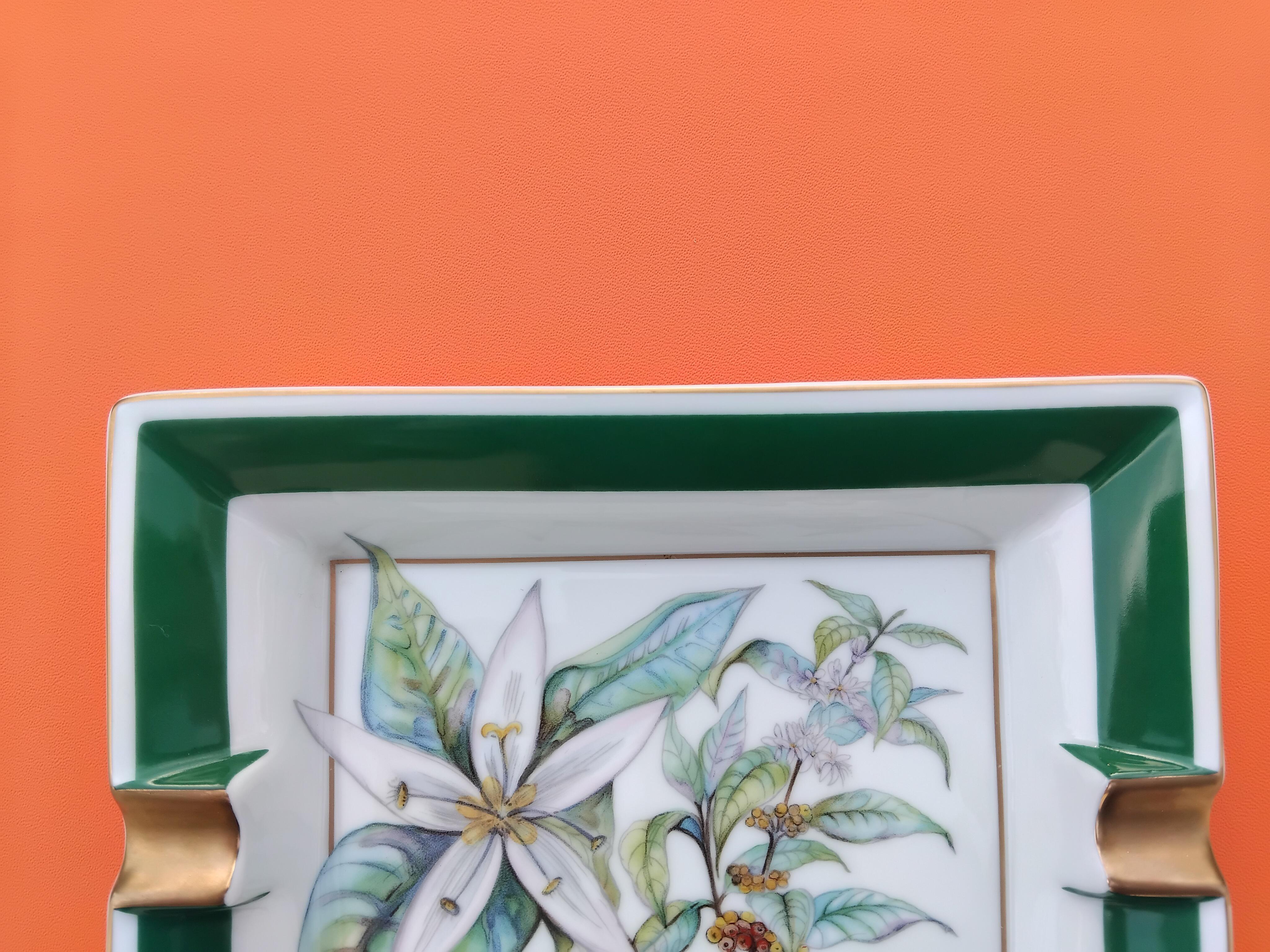 Hermès Portacenere Vassoio Cambio Coffea Caffè Stampa in Porcellana in vendita 3