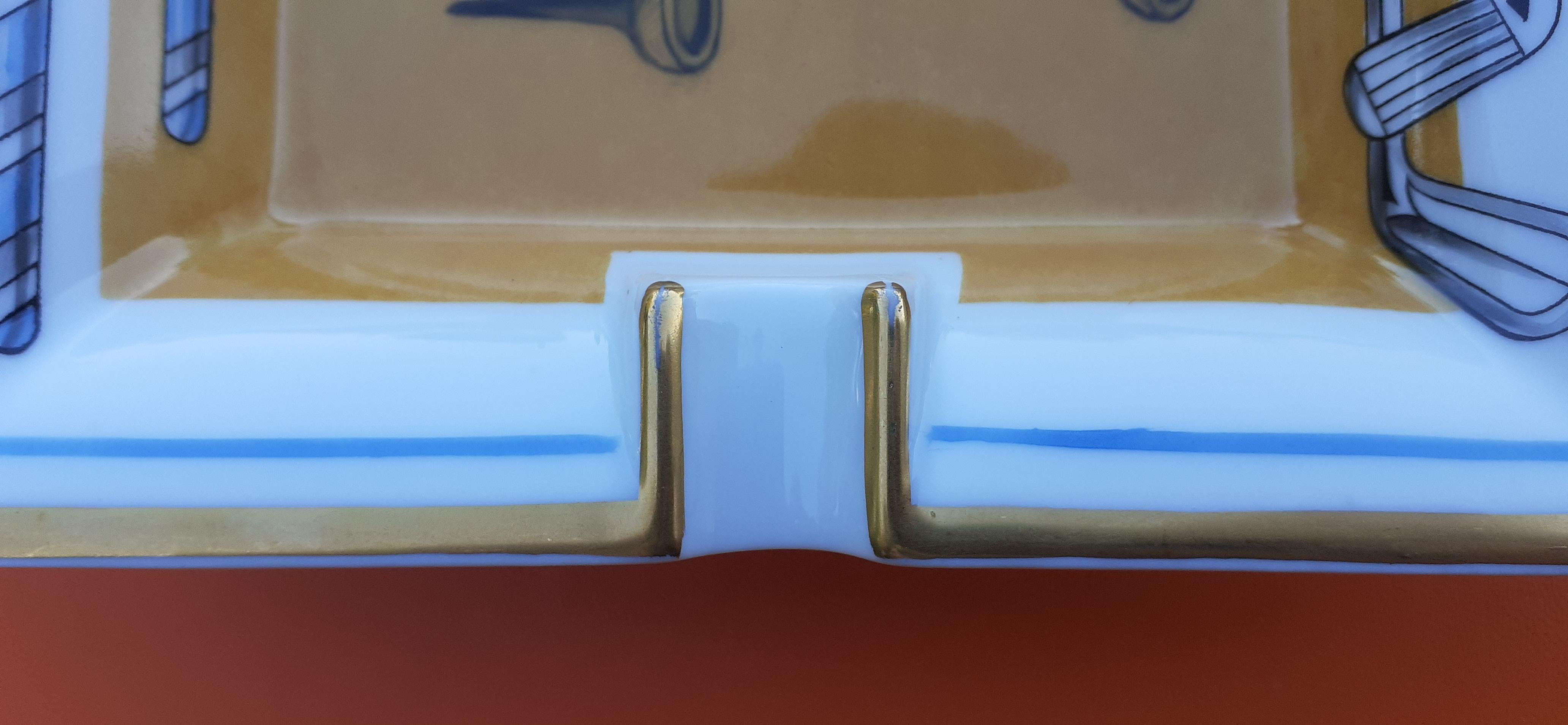 Hermès Cendrier Plateau à monnaie Thème Golf Porcelaine Or 9