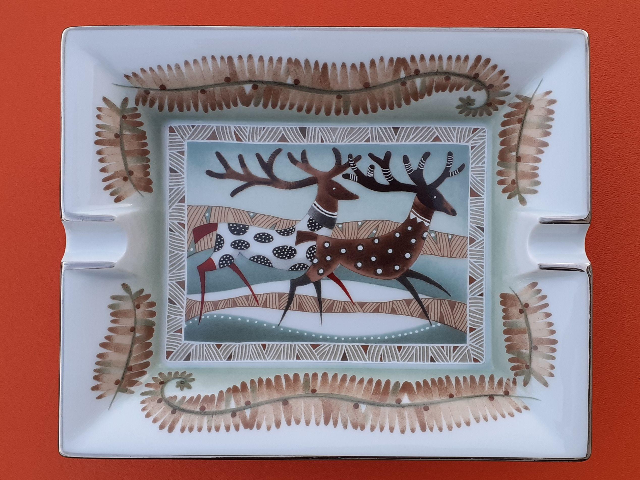 Beautiful and Rare Authentic Hermès Ashtray

Print: Reindeer / Pattern from 
