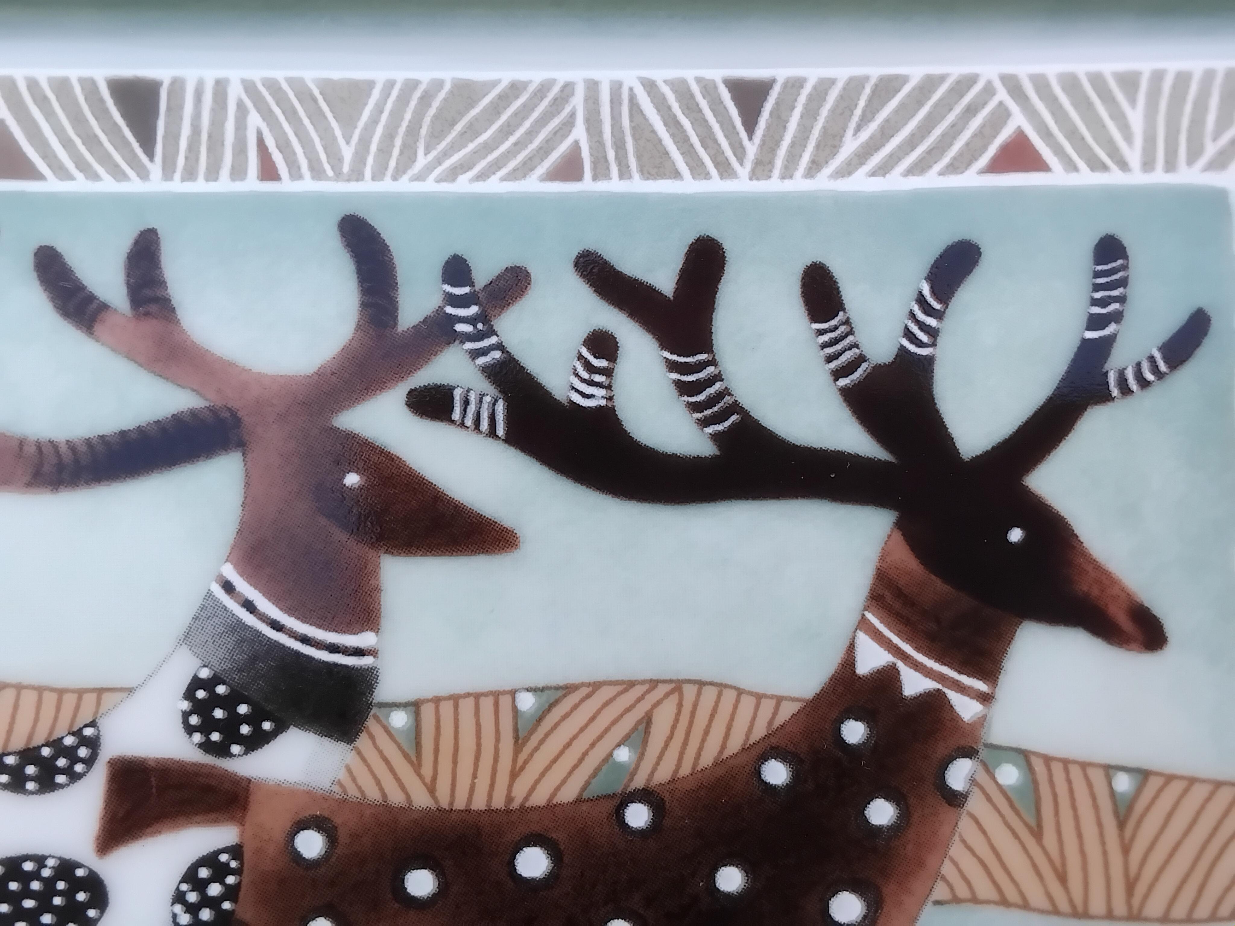 Gray Hermès Reindeer Tray Cigar Ashtray in Porcelain Great North Alaska Canada For Sale