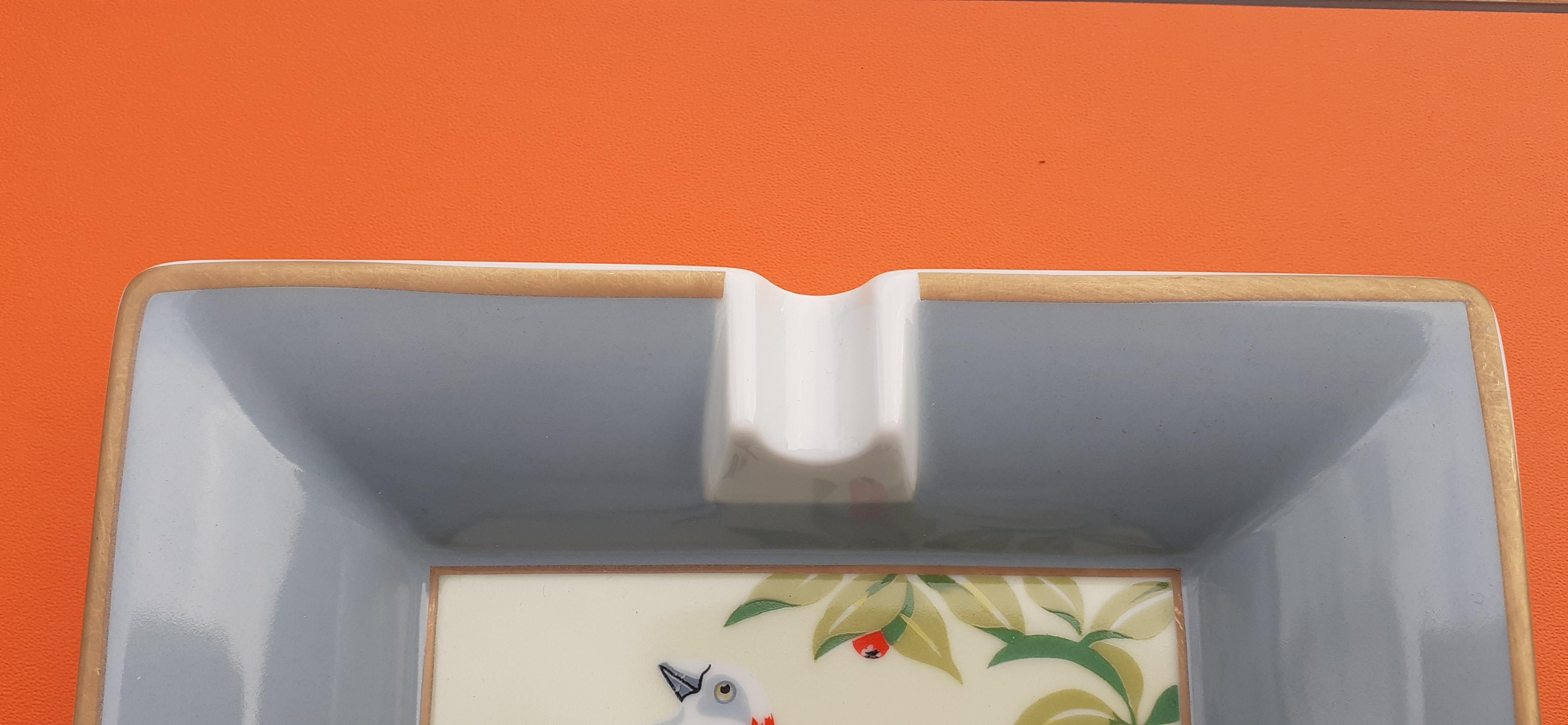 Women's or Men's Hermès Cigar Ashtray Change Tray Island Birds Print in Porcelain