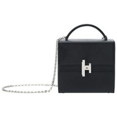 Hermès Cinhetic in Black Chevre Leather with Palladium hardware.