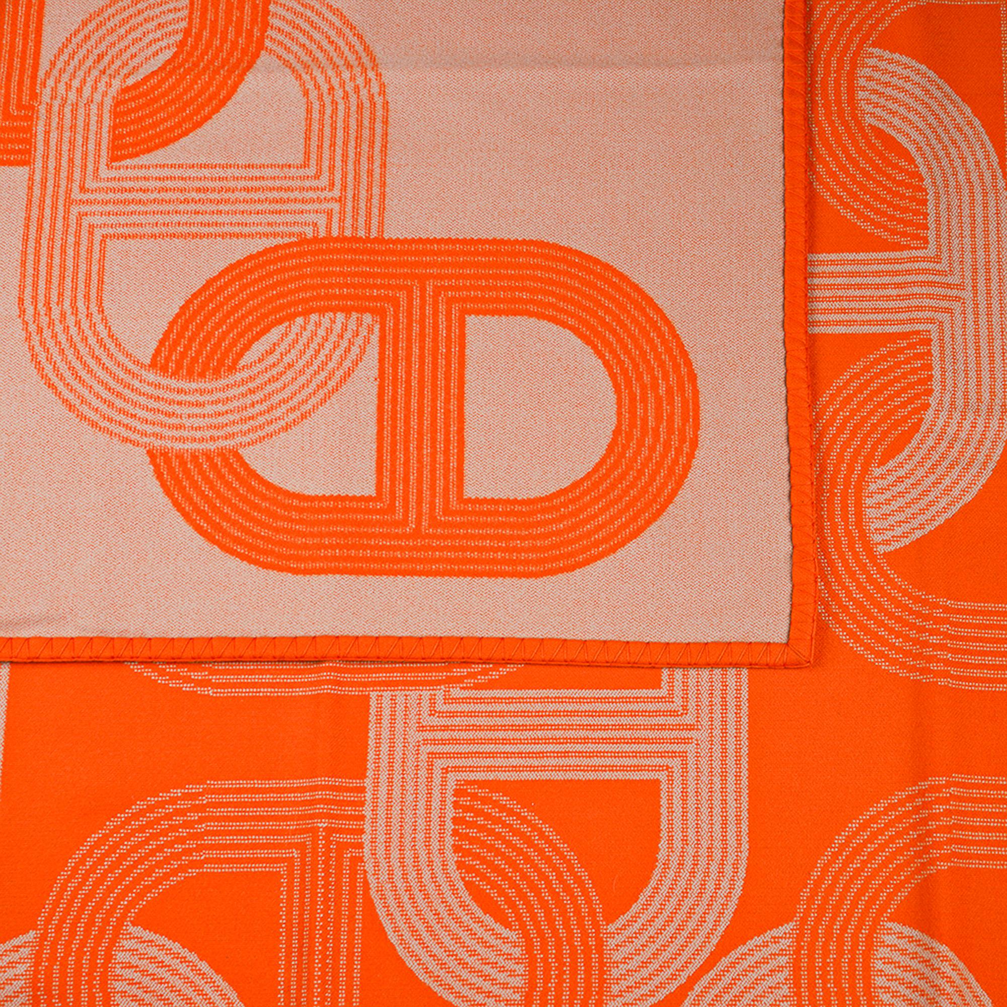 Hermes Circuit 24 Blanket Orange / Blanc Marino Wool New 1