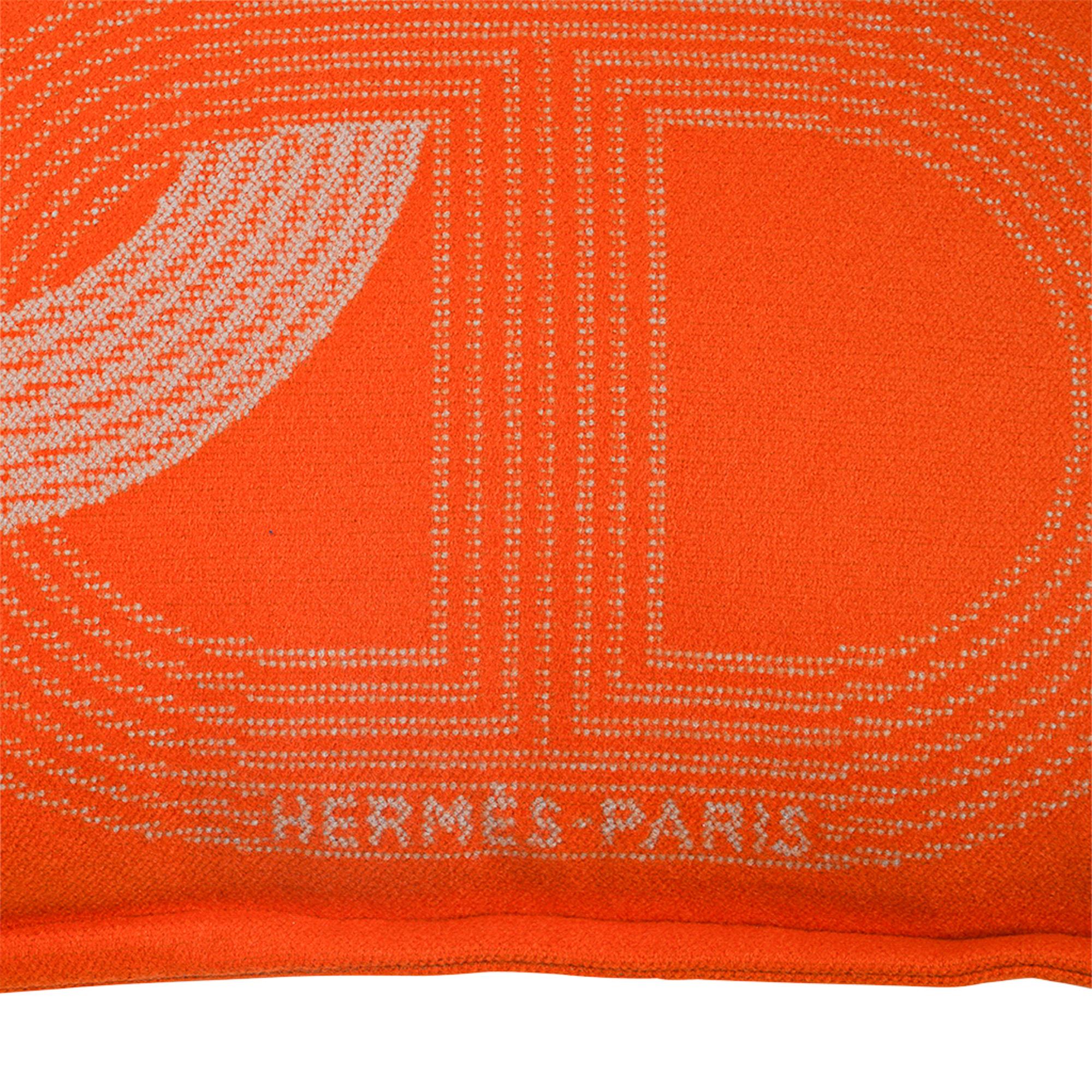 Rouge Oreiller Circuit 24 en laine Marino orange/sable Hermès, Neuf en vente