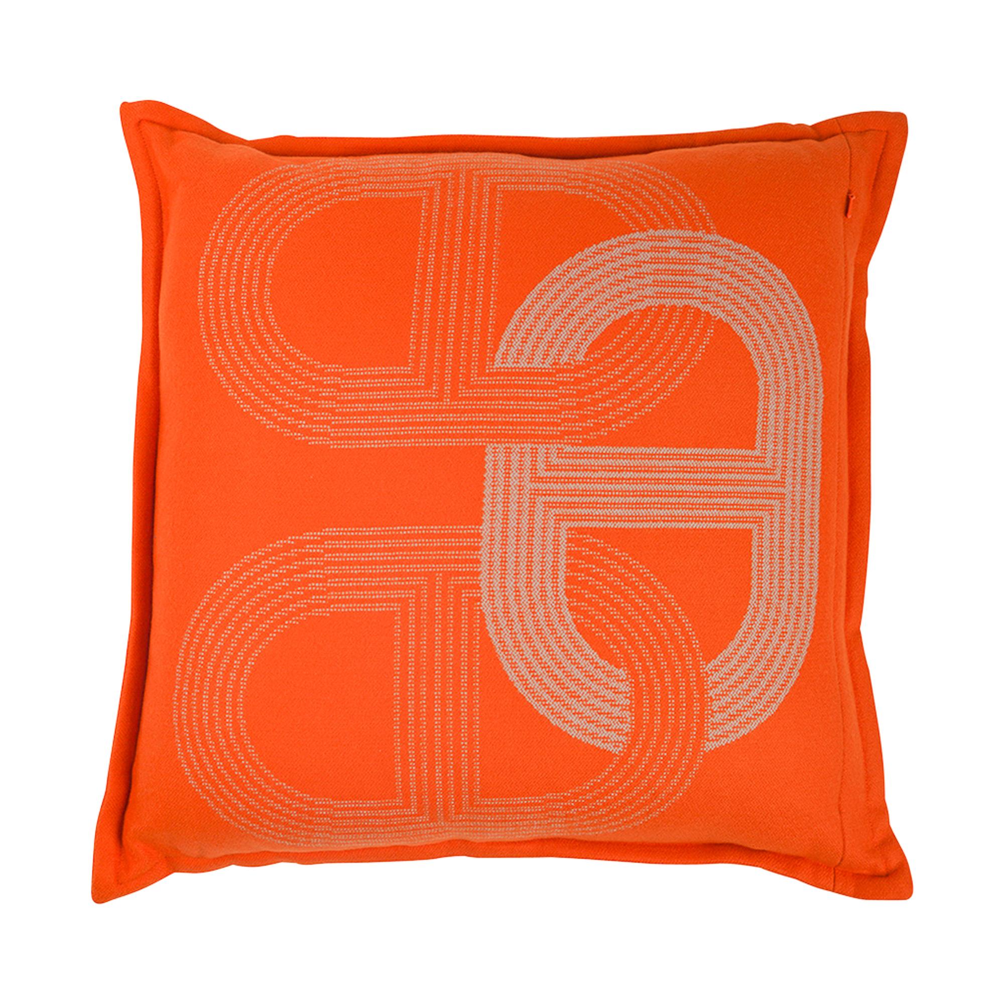 Oreiller Circuit 24 en laine Marino orange/sable Hermès, Neuf Unisexe en vente