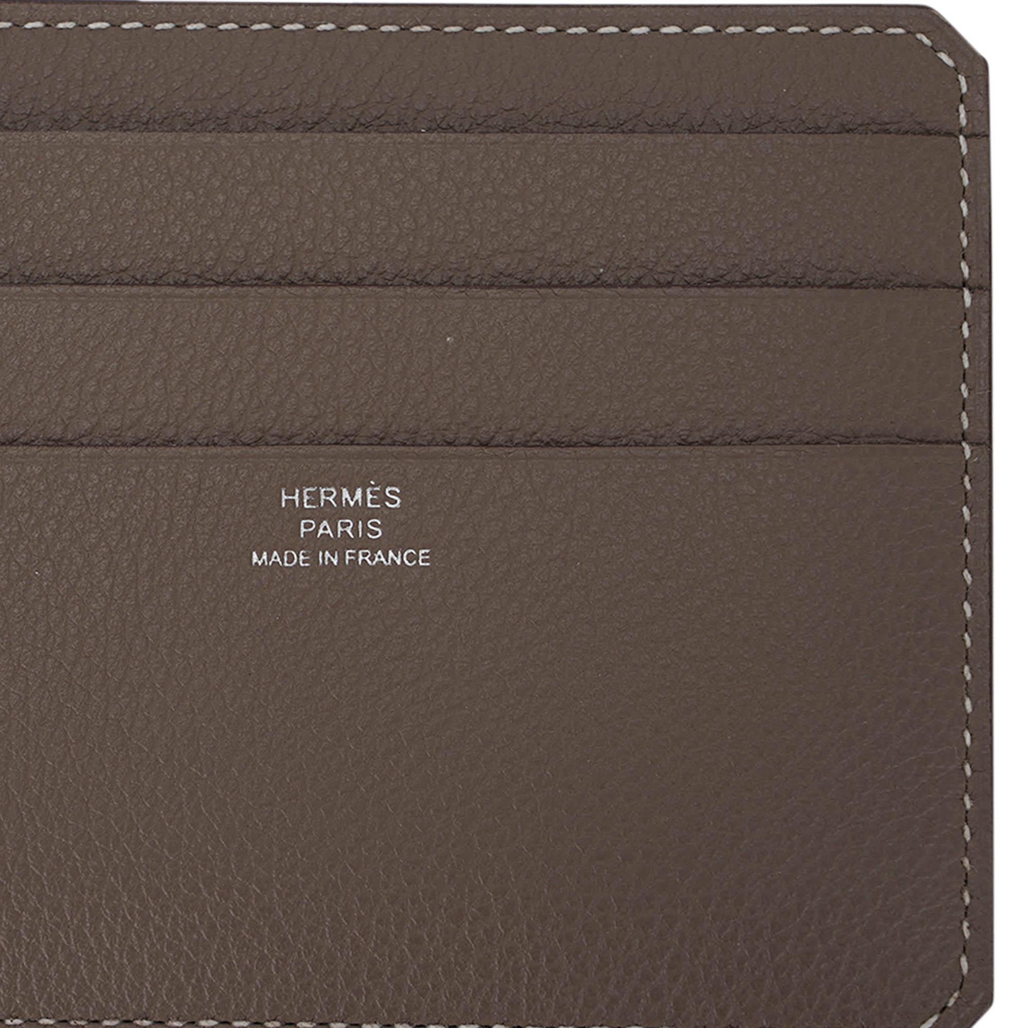 Women's or Men's Hermes City 8CC Card Holder Etoupe Evercolor Leather For Sale