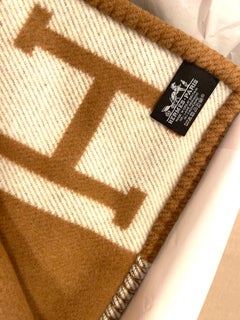 Hermes Classic Avalon Throw Blanket Camel Ecru Cashmere