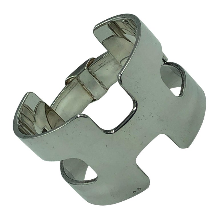 Hermés Classic H Sterling Silver Cuff Bracelet For Sale at 1stdibs