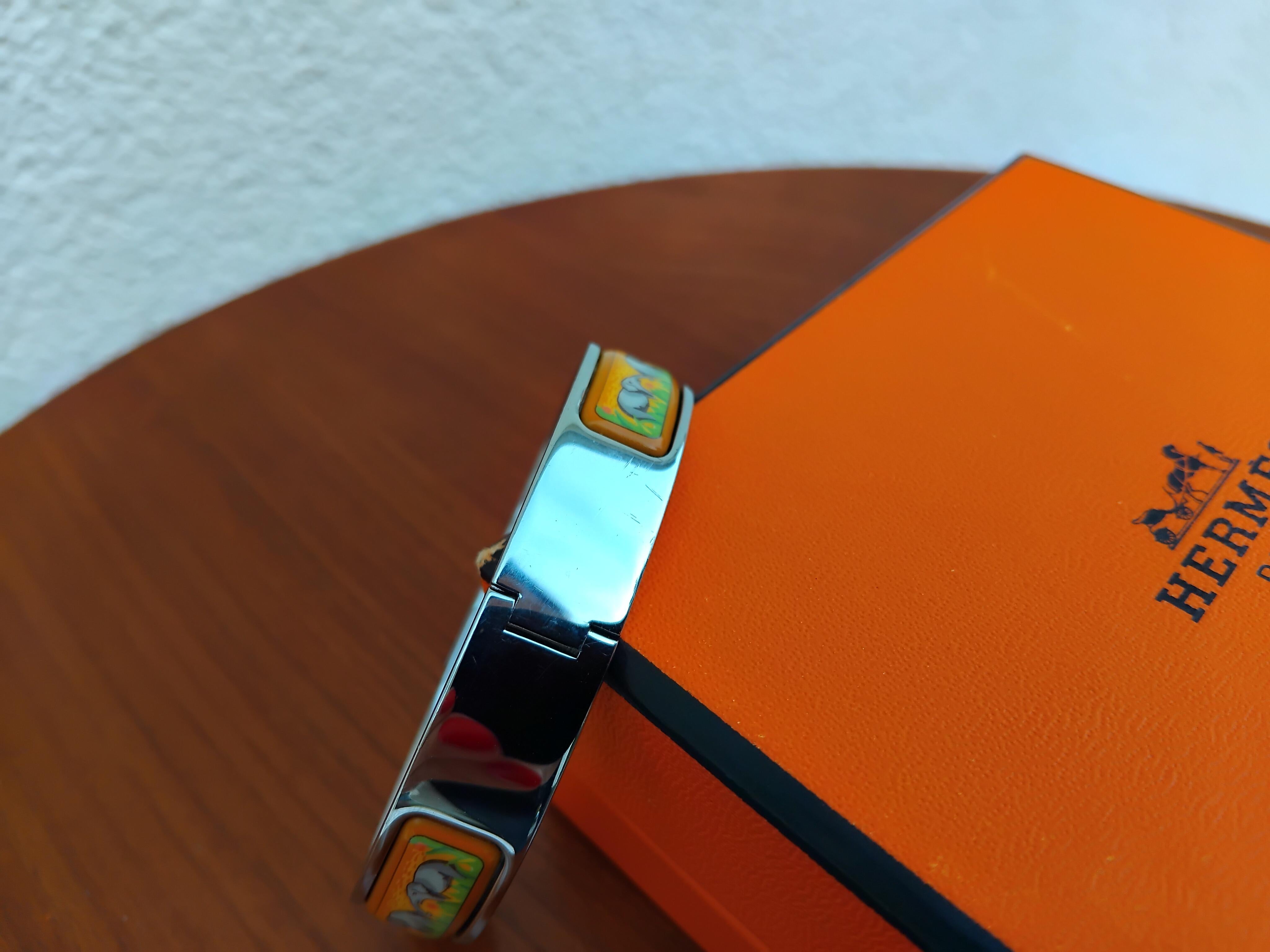 Hermès Clic Clac Esmalte Pulsera Elefantes Pastando Phw Estrecha PM en venta 7