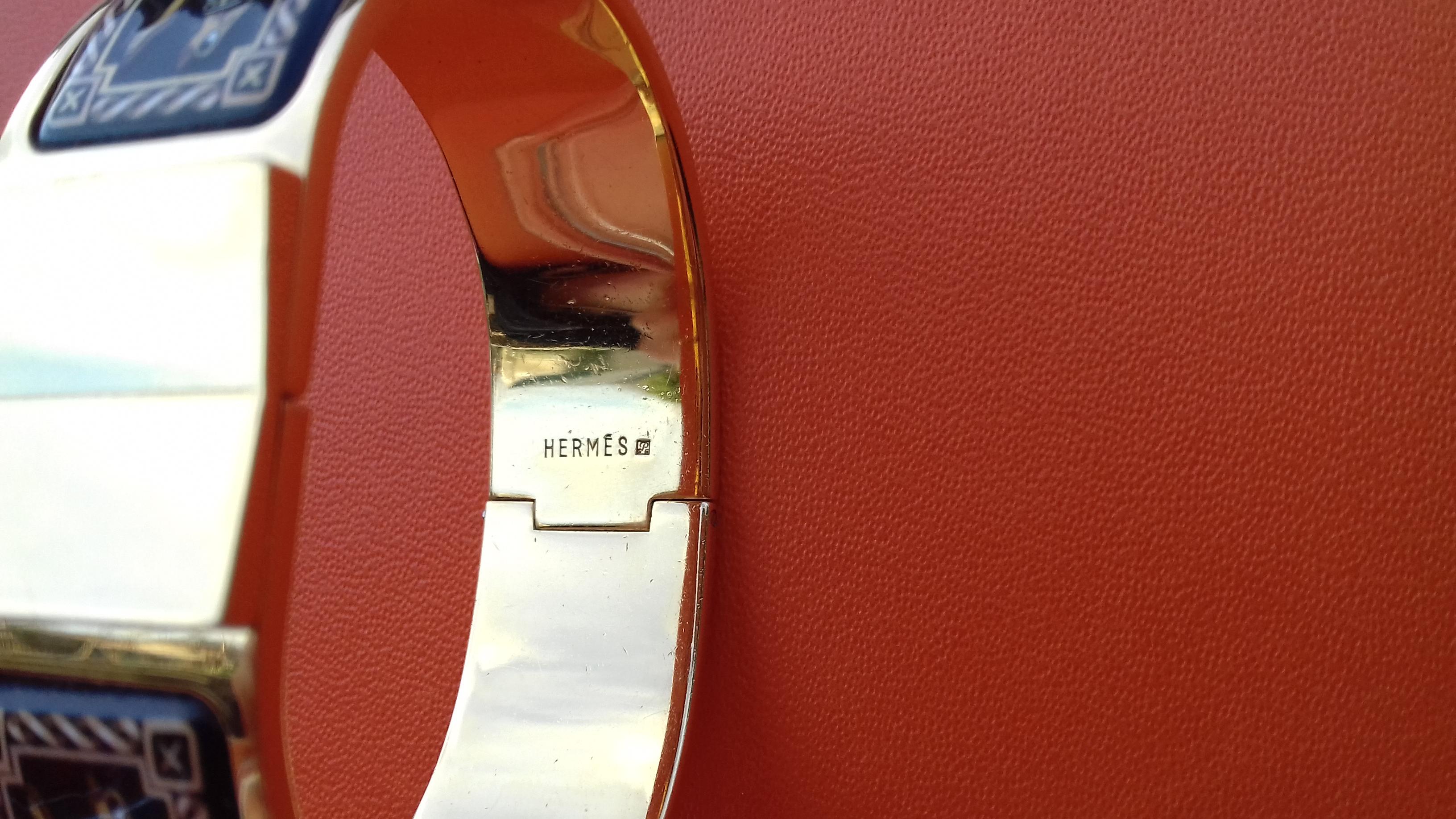 Hermès Clic Clac Enamel Bracelet Greyhound Dog Lévriers Gold Plated Hdw GM 6