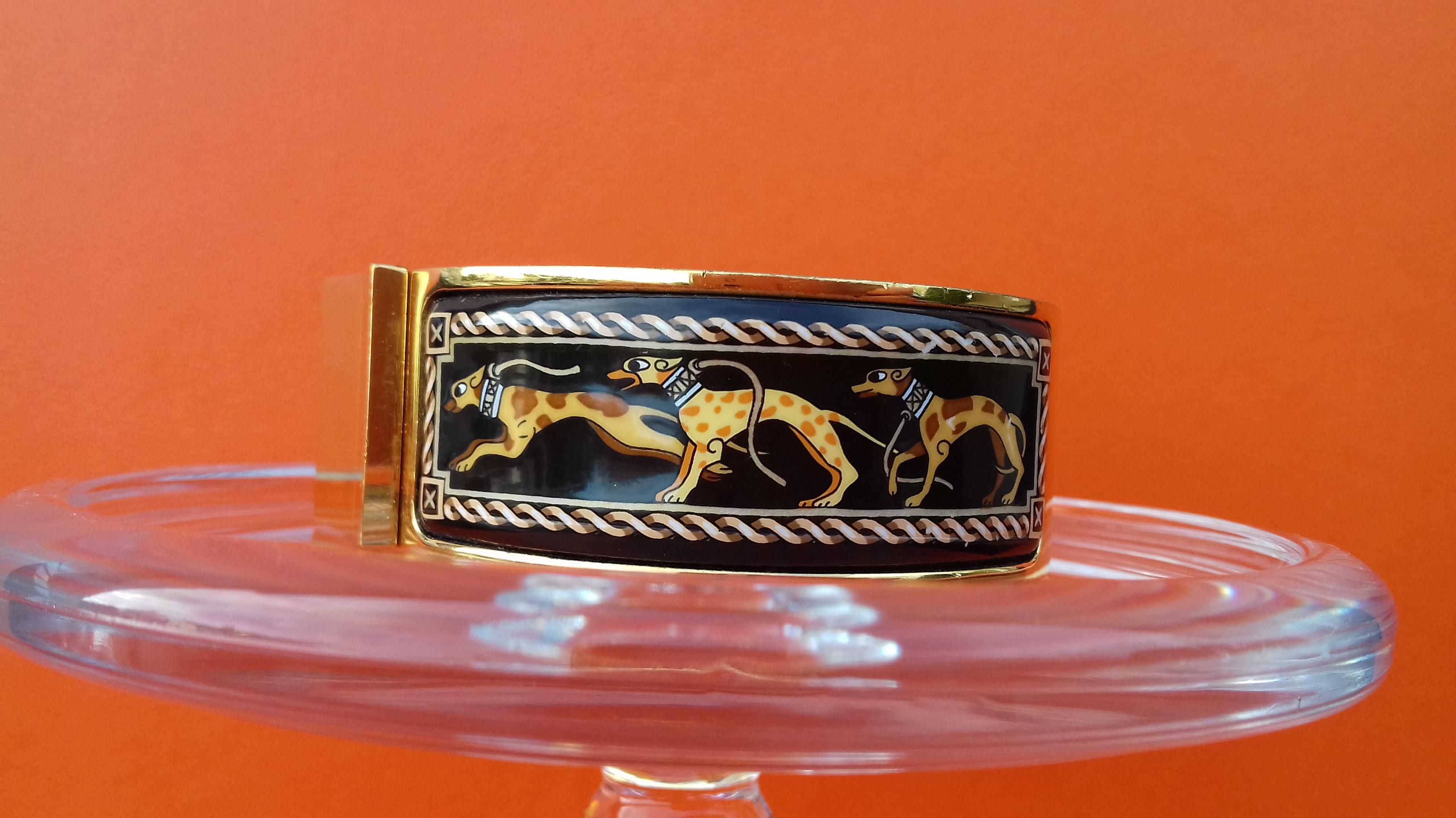 Hermès Clic Clac Enamel Bracelet Greyhound Dog Lévriers Gold Plated Hdw GM 3