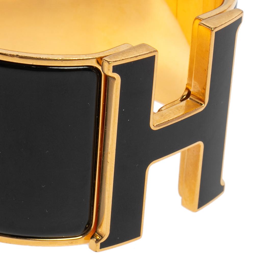 Contemporary Hermès Clic Clac H Black Enamel Gold Plated Extra Wide Bracelet PM