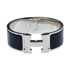 Hermès Clic Clac H Black Enamel Palladium Plated Wide Bracelet PM