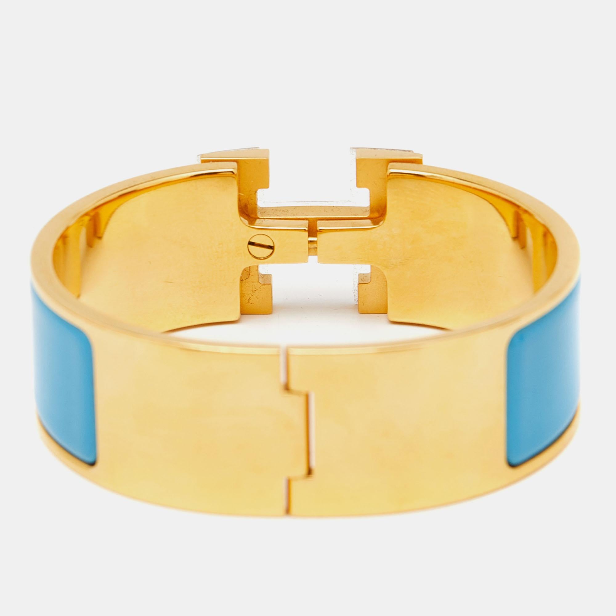 Hermès Clic Clac H Blue Enamel Gold Plated Bracelet In Excellent Condition For Sale In Dubai, Al Qouz 2