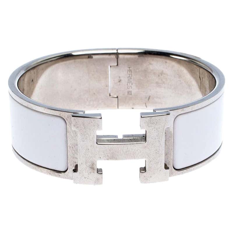 Hermès Clic Clac H White Enamel Palladium Plated Wide Bracelet PM For ...