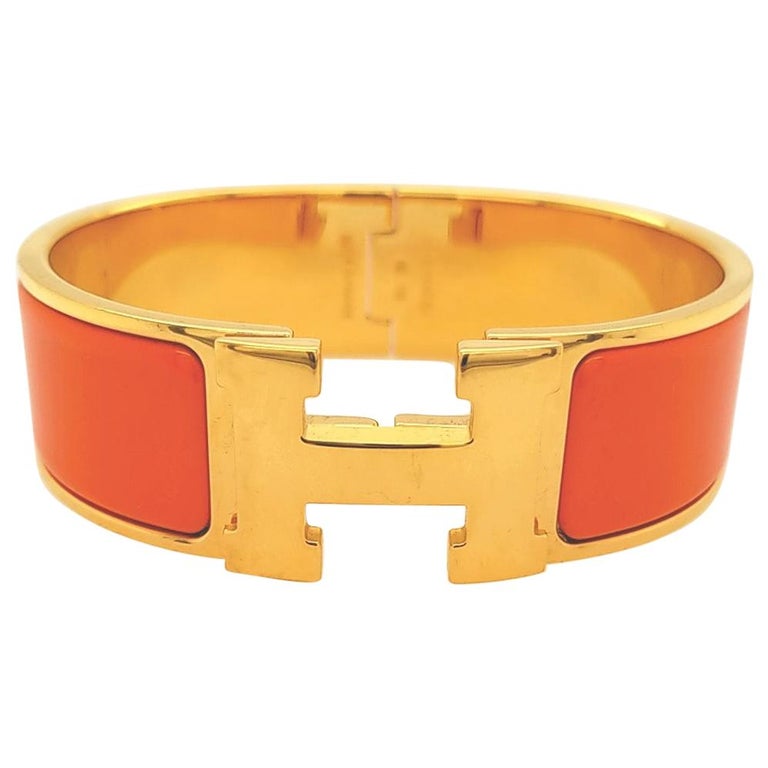 Hermès Clic Clac H Wide Bracelet in Orange Enamel with Gold-Plated ...