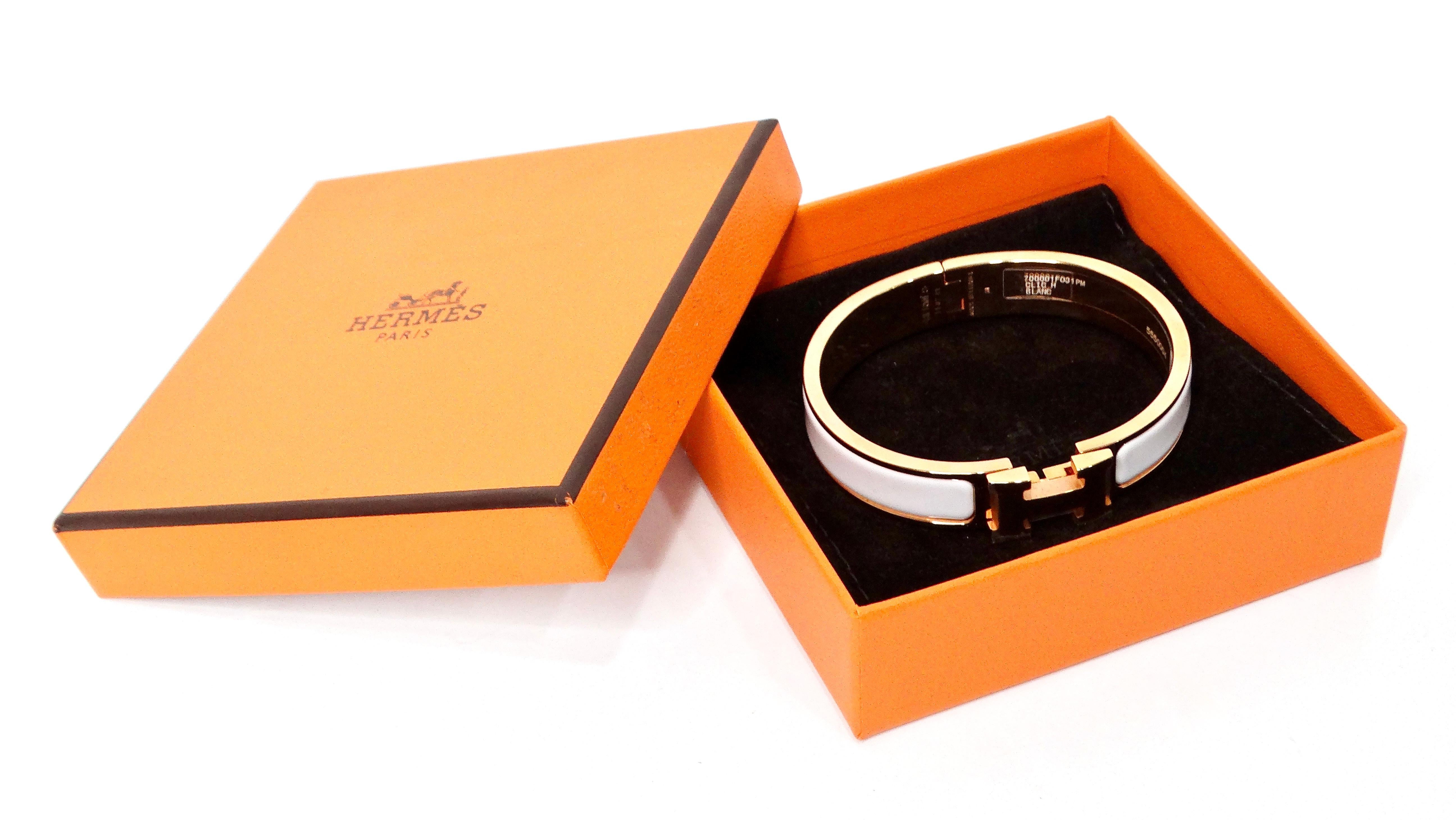 Hermes Clic H 18k Gold Plated & White Enamel Bangle Bracelet Pour femmes en vente